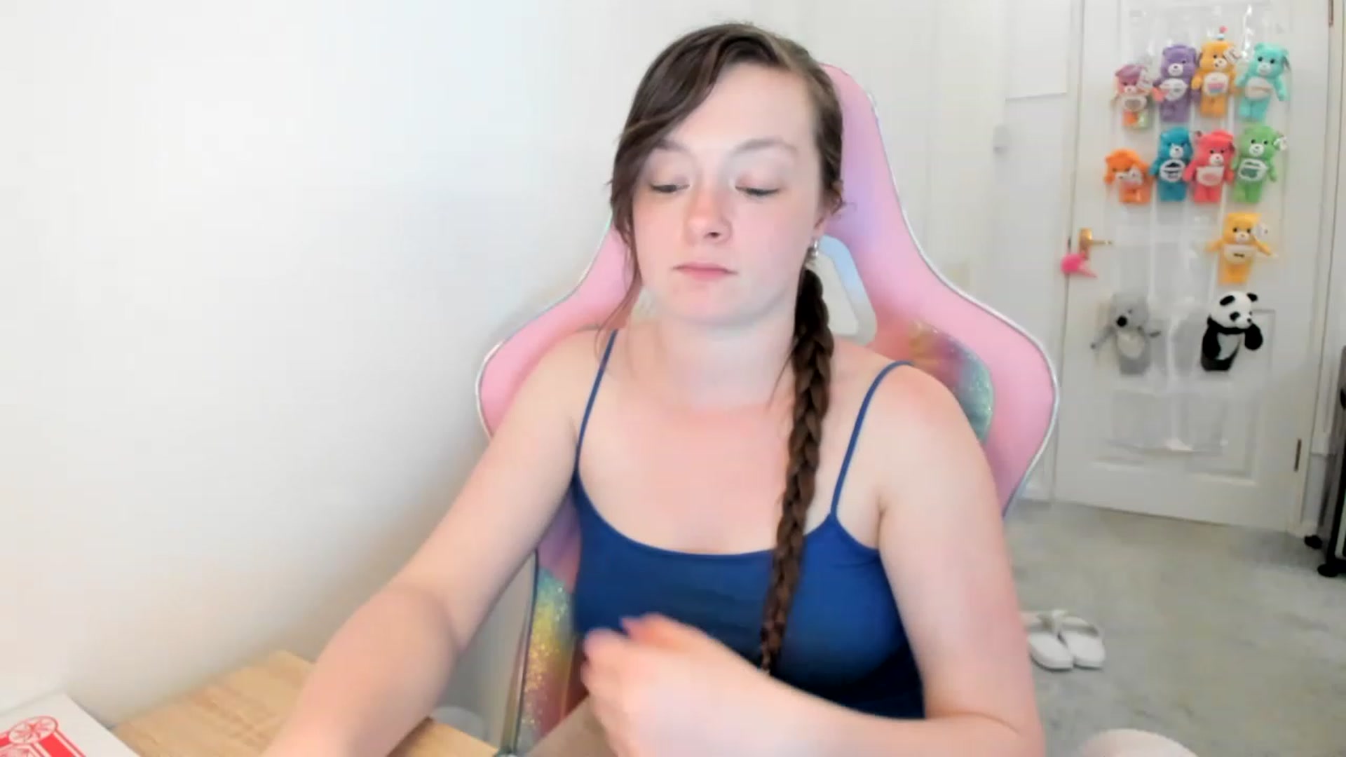 Gallery image thumbnail from JessieBear_'s myfreecams stream on, 05/10/2023, 20:24 image 11 of 20