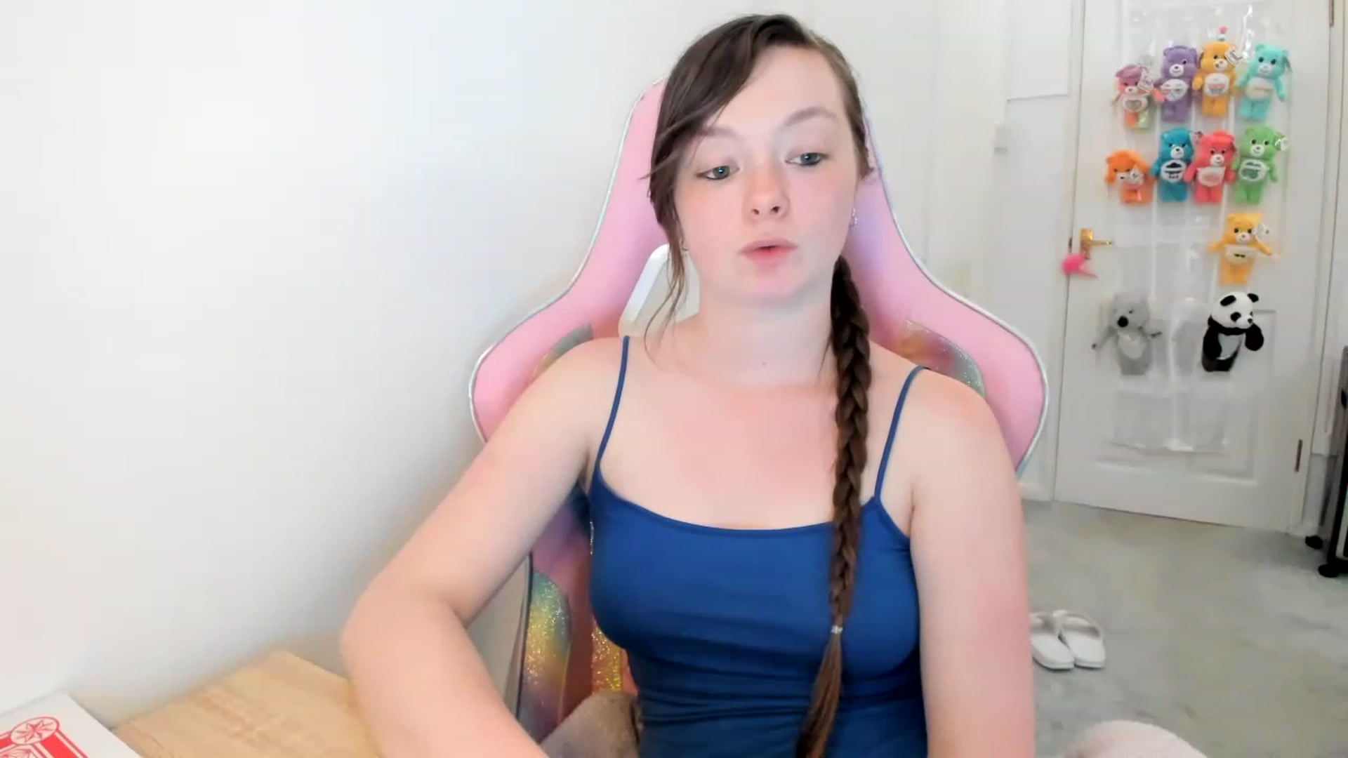 Gallery image thumbnail from JessieBear_'s myfreecams stream on, 05/10/2023, 20:24 image 10 of 20