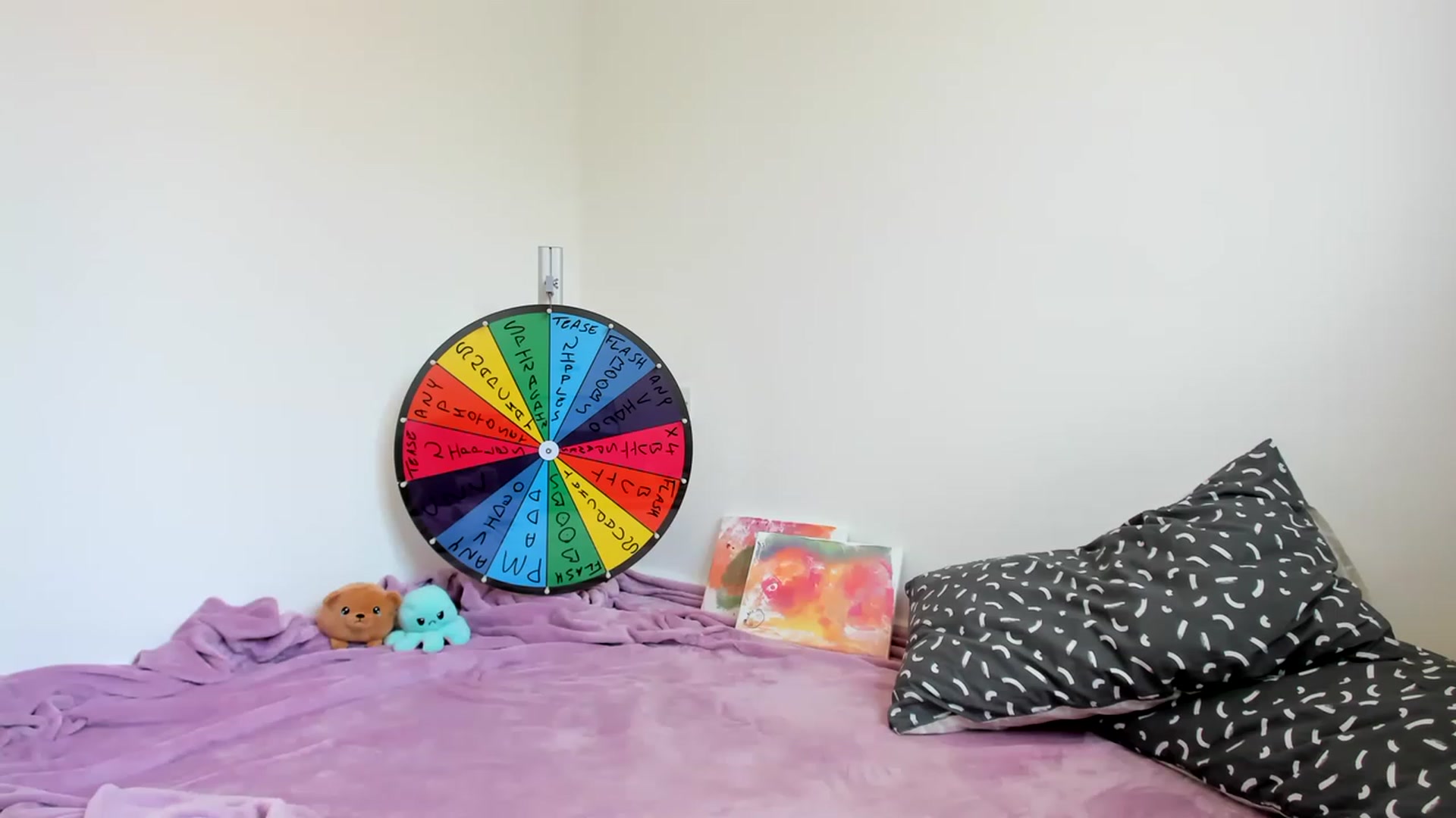 Gallery image thumbnail from JessieBear_'s myfreecams stream on, 05/22/2023, 16:26 image 15 of 20