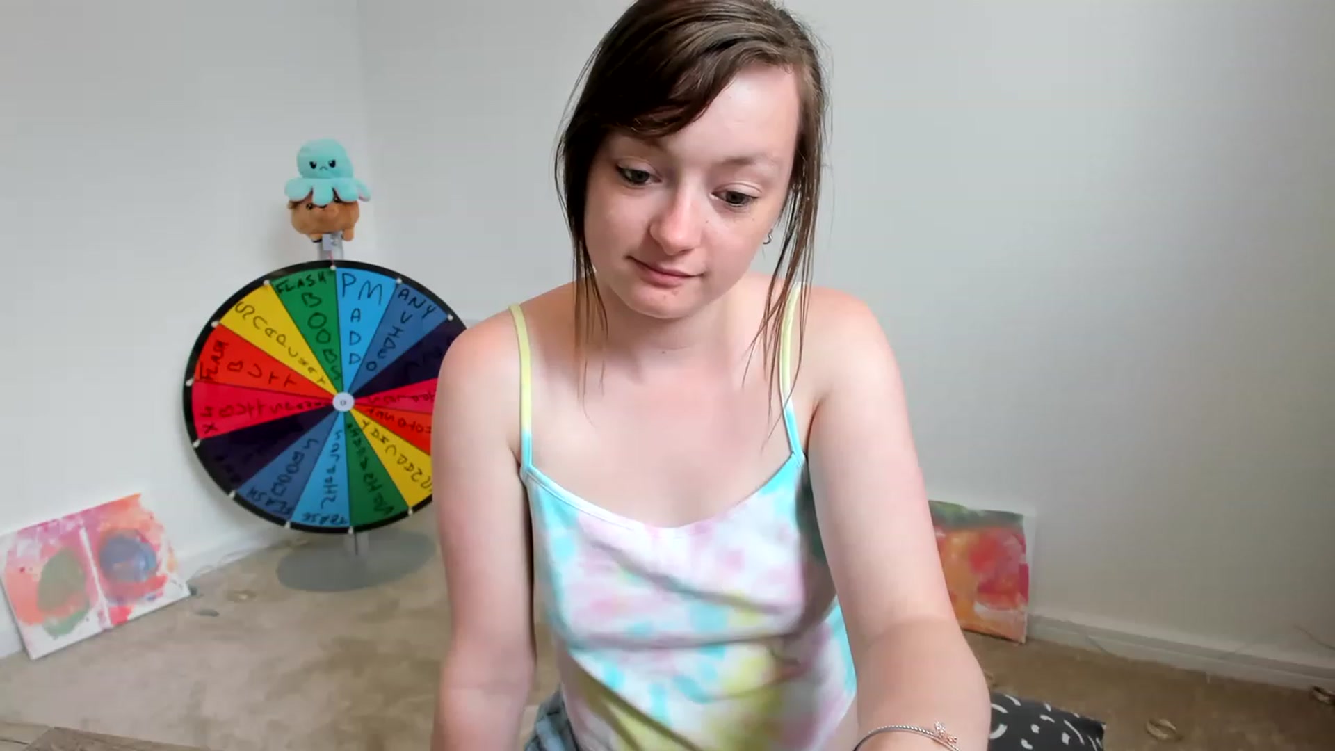 Gallery image thumbnail from JessieBear_'s myfreecams stream on, 05/26/2023, 14:31 image 7 of 20