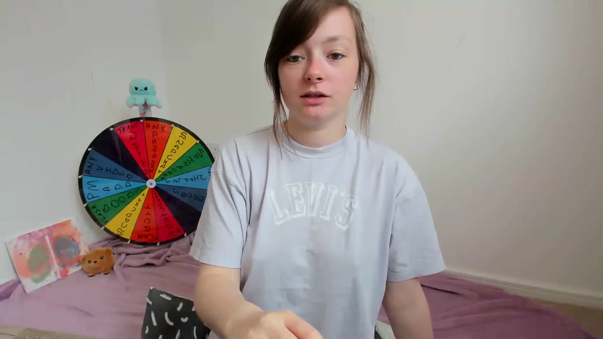 Gallery image thumbnail from JessieBear_'s myfreecams stream on, 05/30/2023, 11:32 image 18 of 20