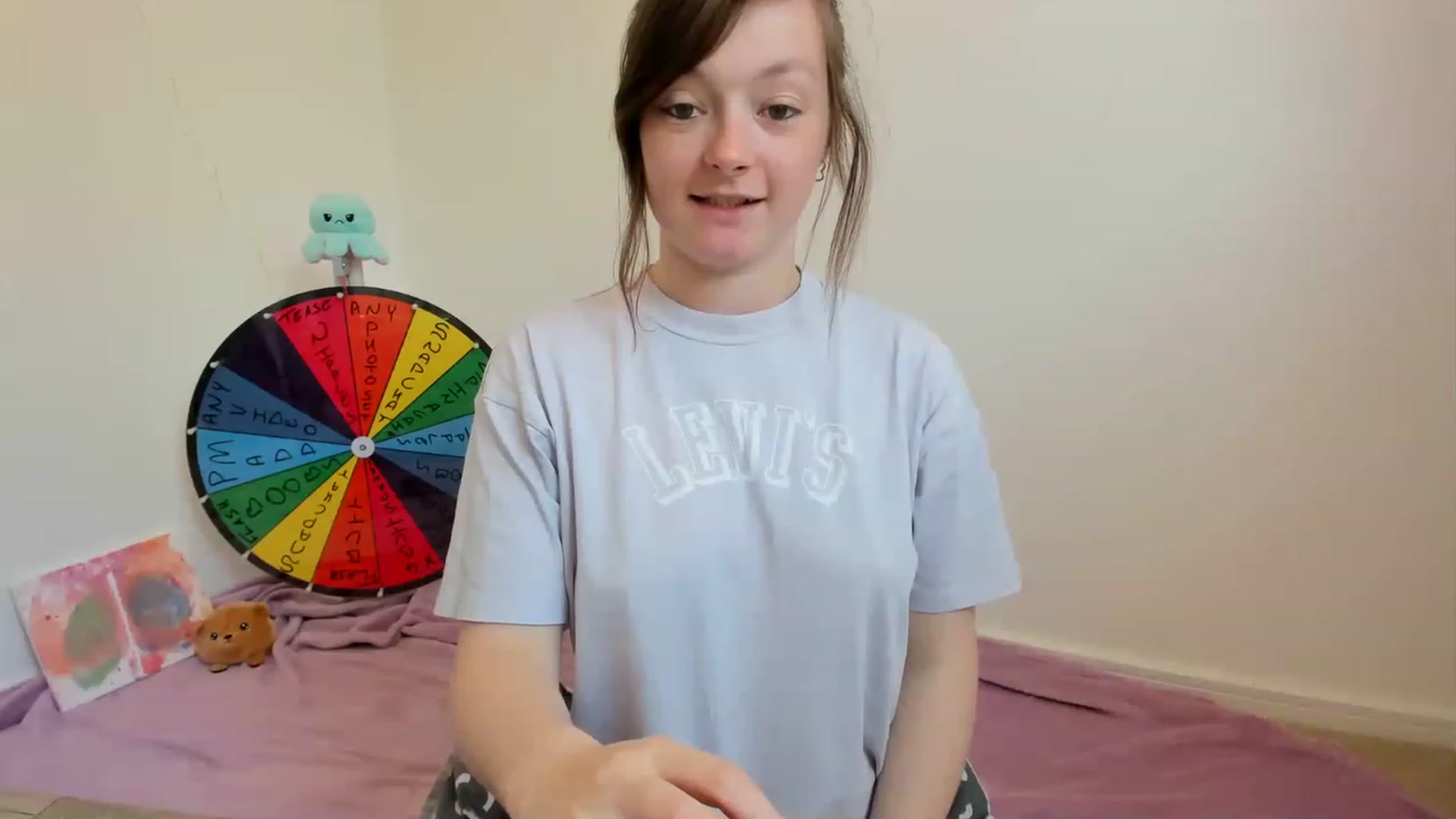 Gallery image thumbnail from JessieBear_'s myfreecams stream on, 05/30/2023, 16:35 image 2 of 20