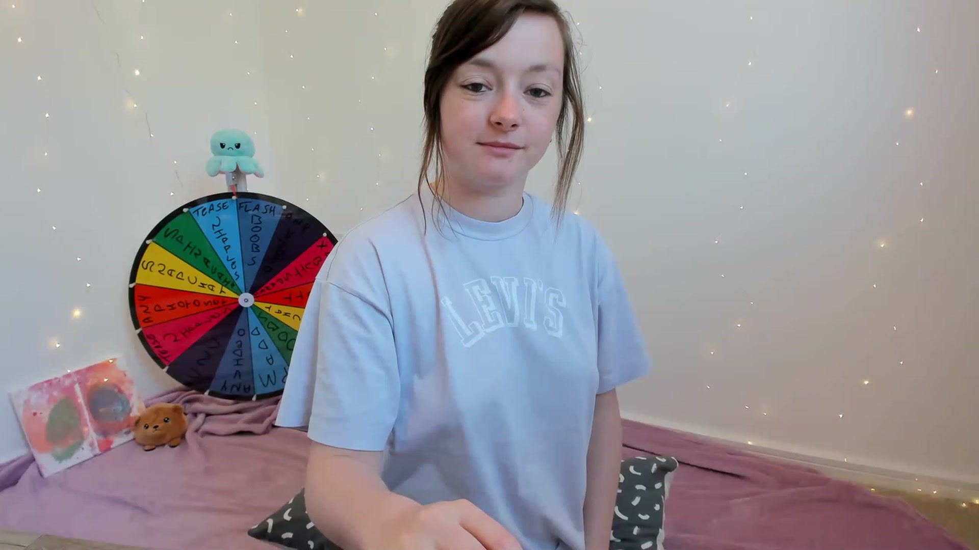 Gallery image thumbnail from JessieBear_'s myfreecams stream on, 05/30/2023, 16:35 image 13 of 20