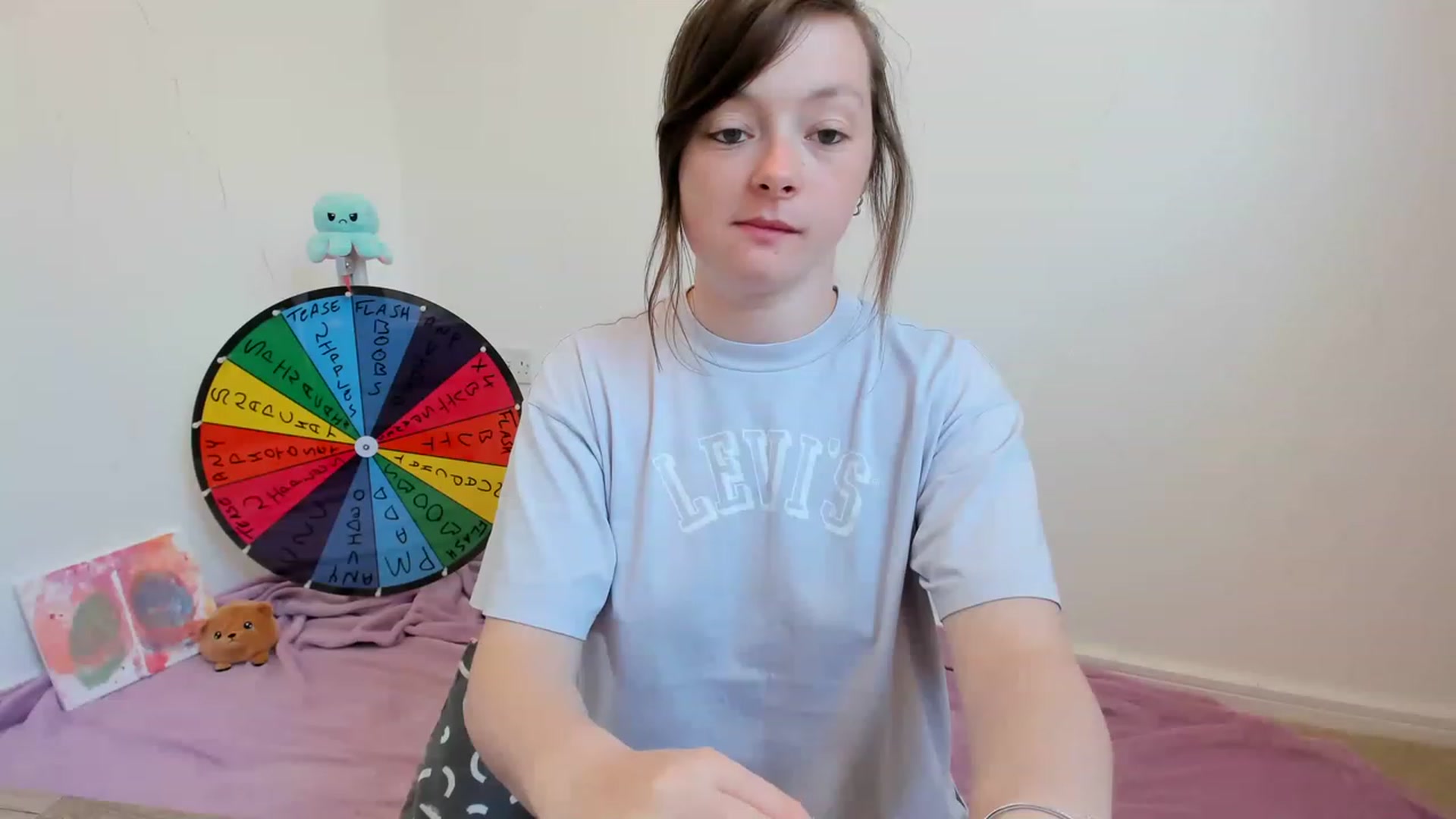 Gallery image thumbnail from JessieBear_'s myfreecams stream on, 05/30/2023, 16:35 image 8 of 20
