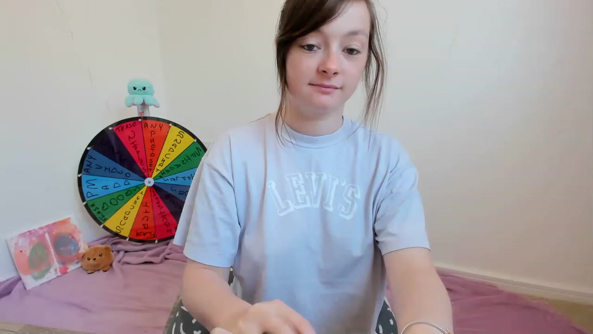 Gallery image thumbnail from JessieBear_'s myfreecams stream on, 05/30/2023, 16:35 image 6 of 20