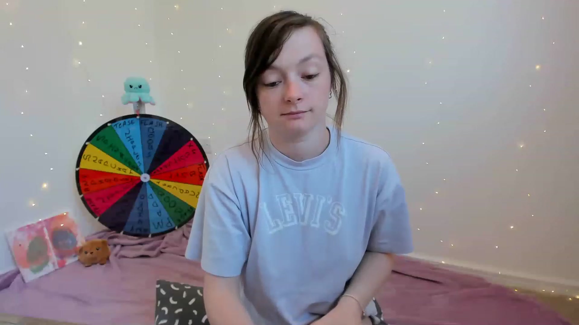 Gallery image thumbnail from JessieBear_'s myfreecams stream on, 05/30/2023, 16:35 image 15 of 20