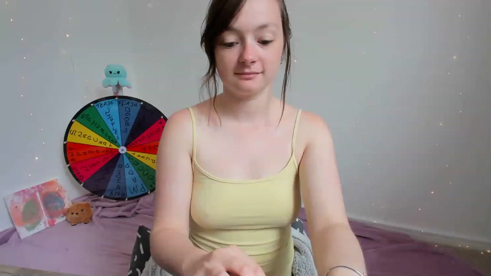 Gallery image thumbnail from JessieBear_'s myfreecams stream on, 05/31/2023, 12:47 image 1 of 20