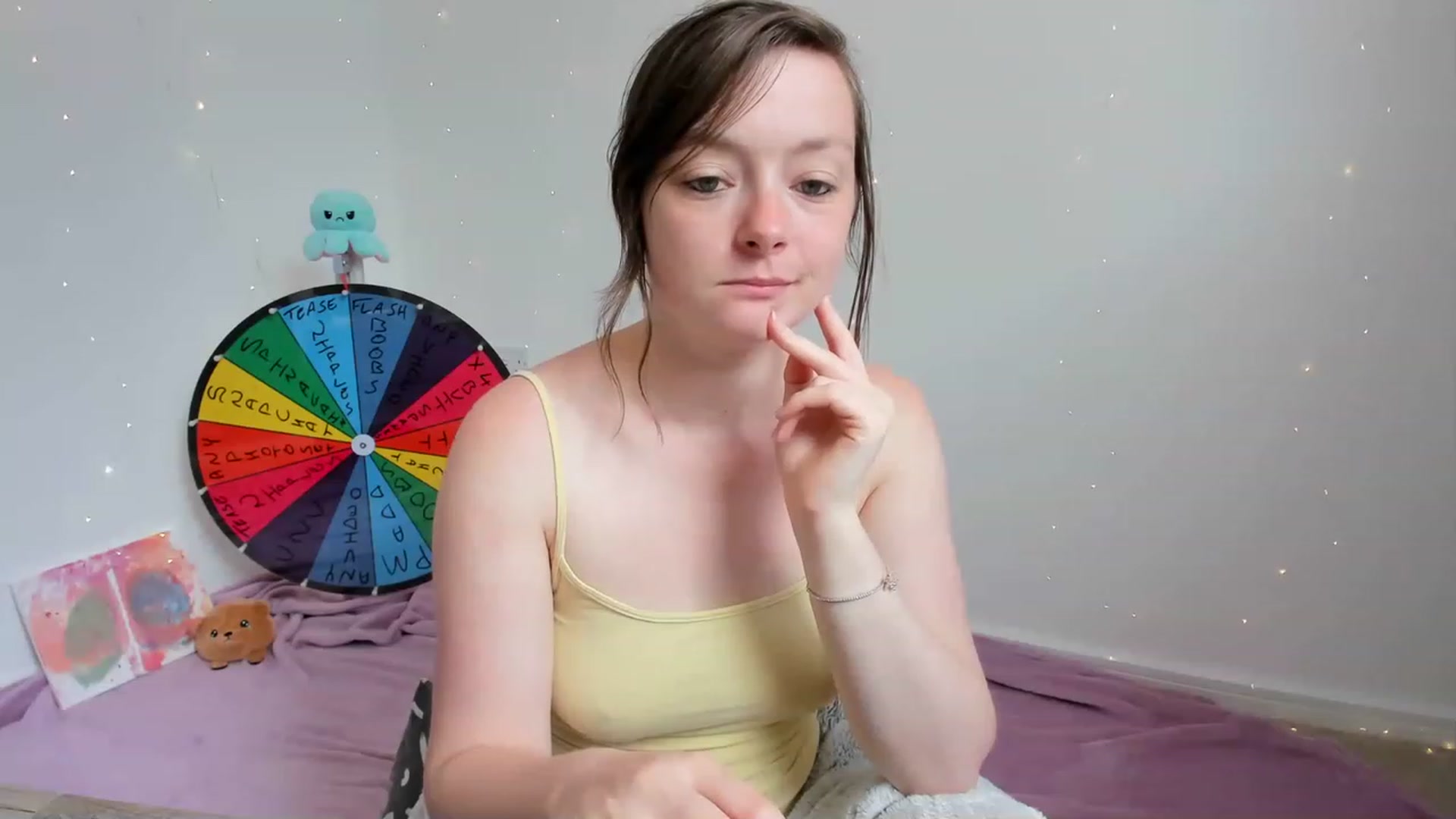 Gallery image thumbnail from JessieBear_'s myfreecams stream on, 05/31/2023, 12:47 image 5 of 20