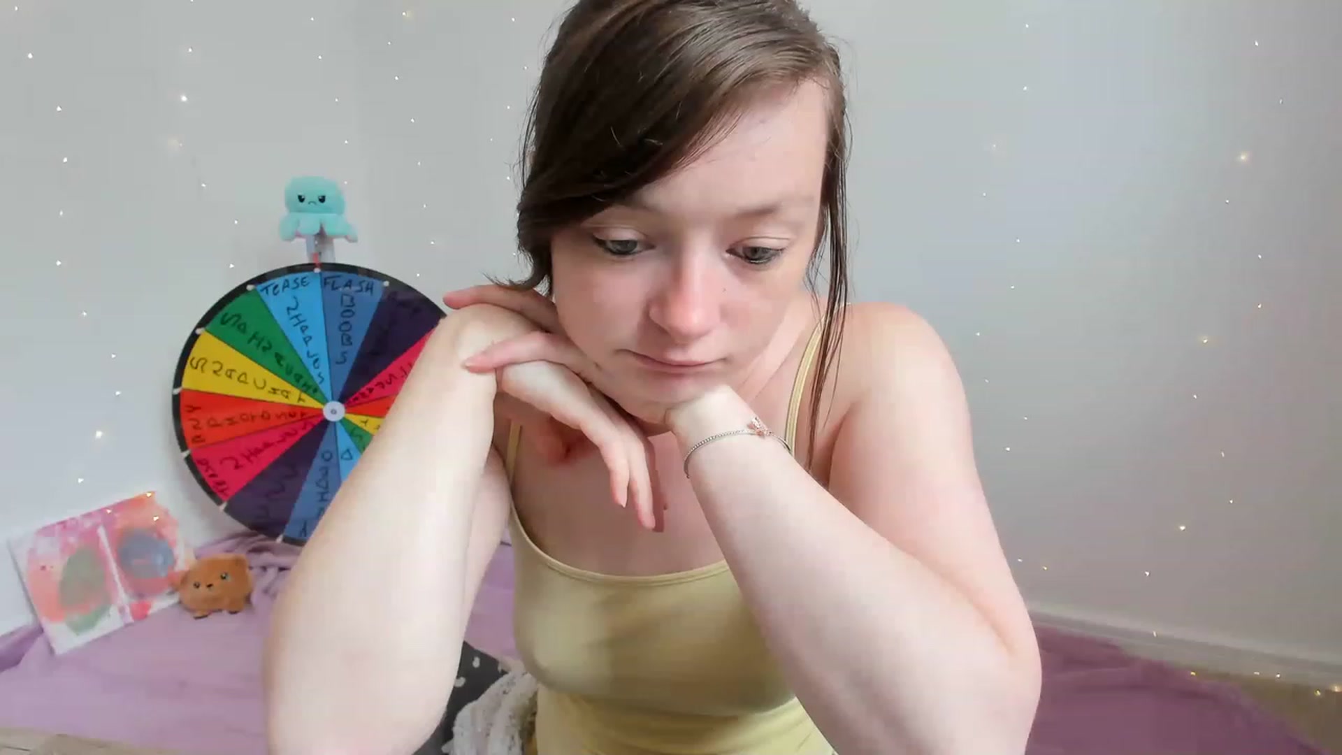 Gallery image thumbnail from JessieBear_'s myfreecams stream on, 05/31/2023, 14:38 image 4 of 20