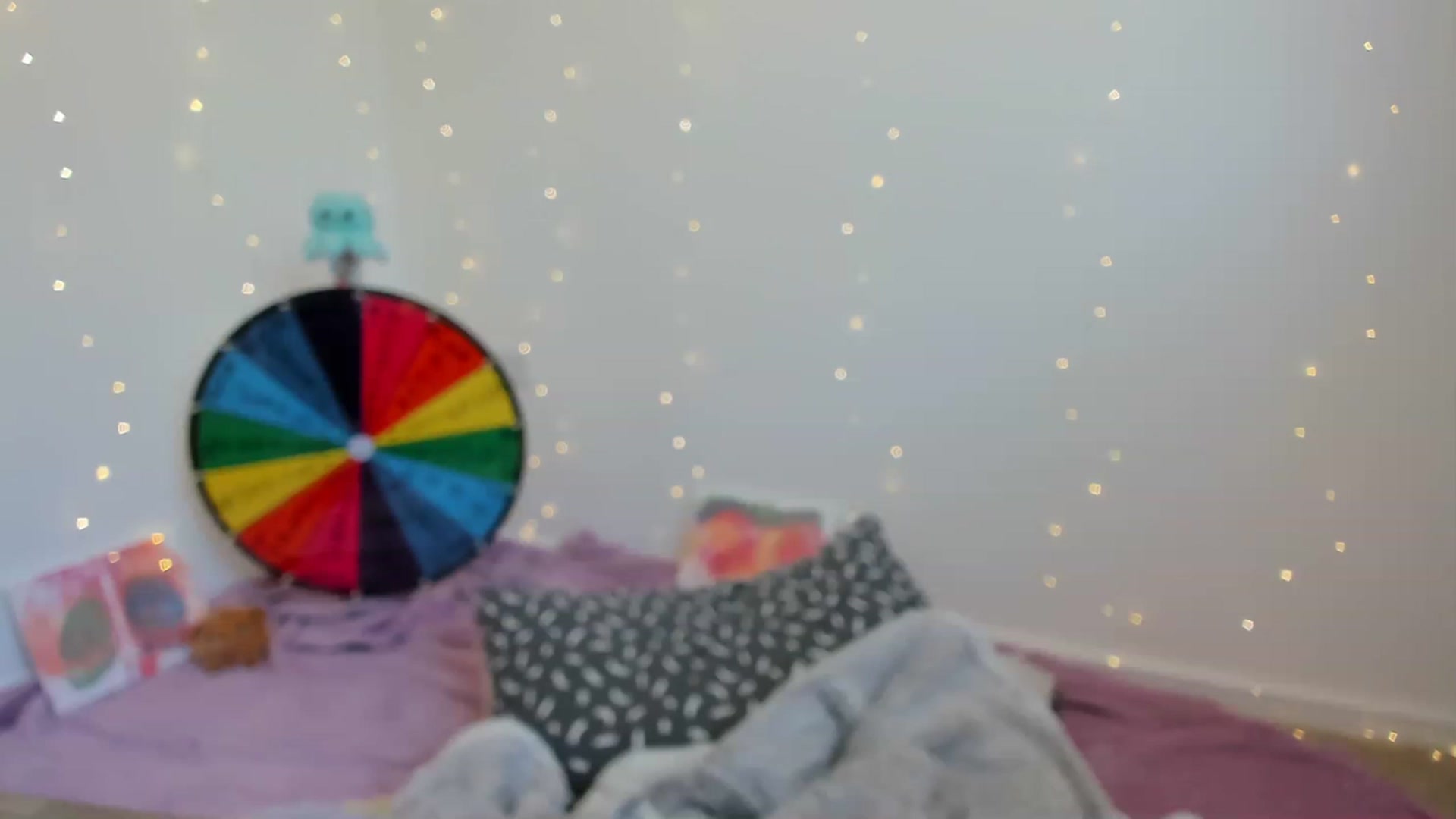 Gallery image thumbnail from JessieBear_'s myfreecams stream on, 05/31/2023, 15:33 image 19 of 20