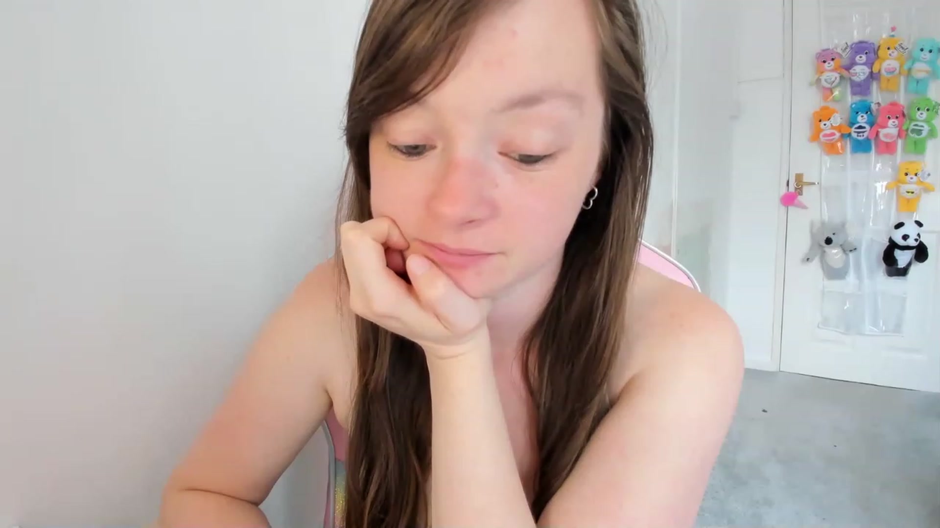 Gallery image thumbnail from JessieBear_'s myfreecams stream on, 06/06/2023, 10:47 image 8 of 20