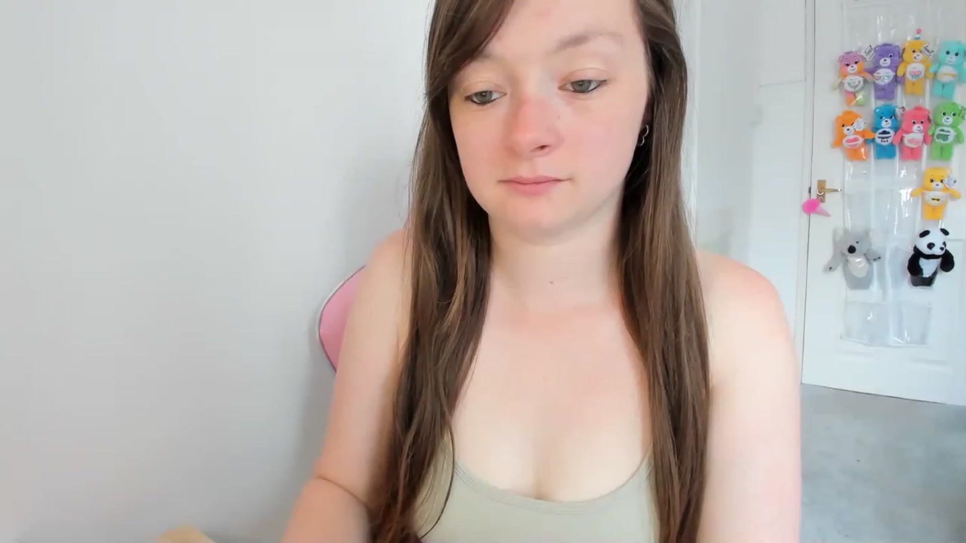 Gallery image thumbnail from JessieBear_'s myfreecams stream on, 06/06/2023, 10:47 image 11 of 20