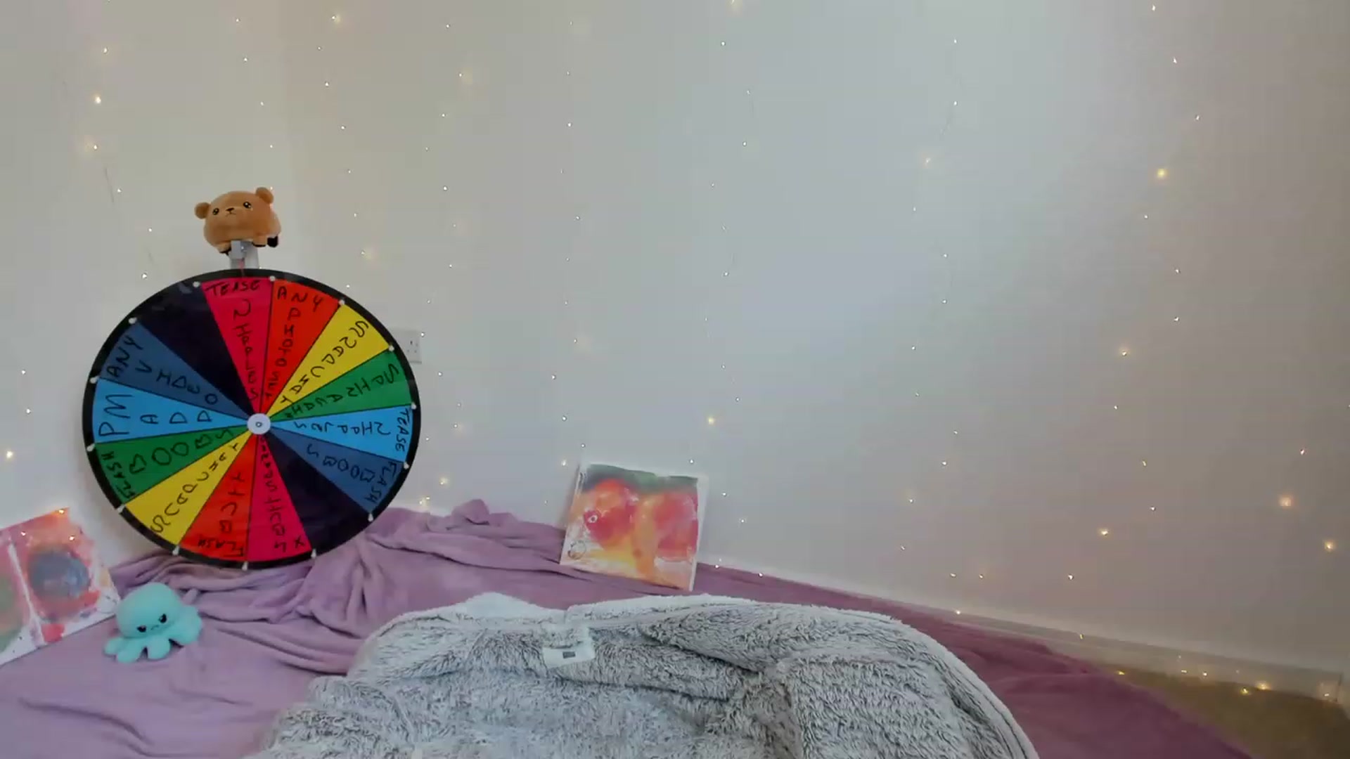 Gallery image thumbnail from JessieBear_'s myfreecams stream on, 06/08/2023, 13:13 image 18 of 20