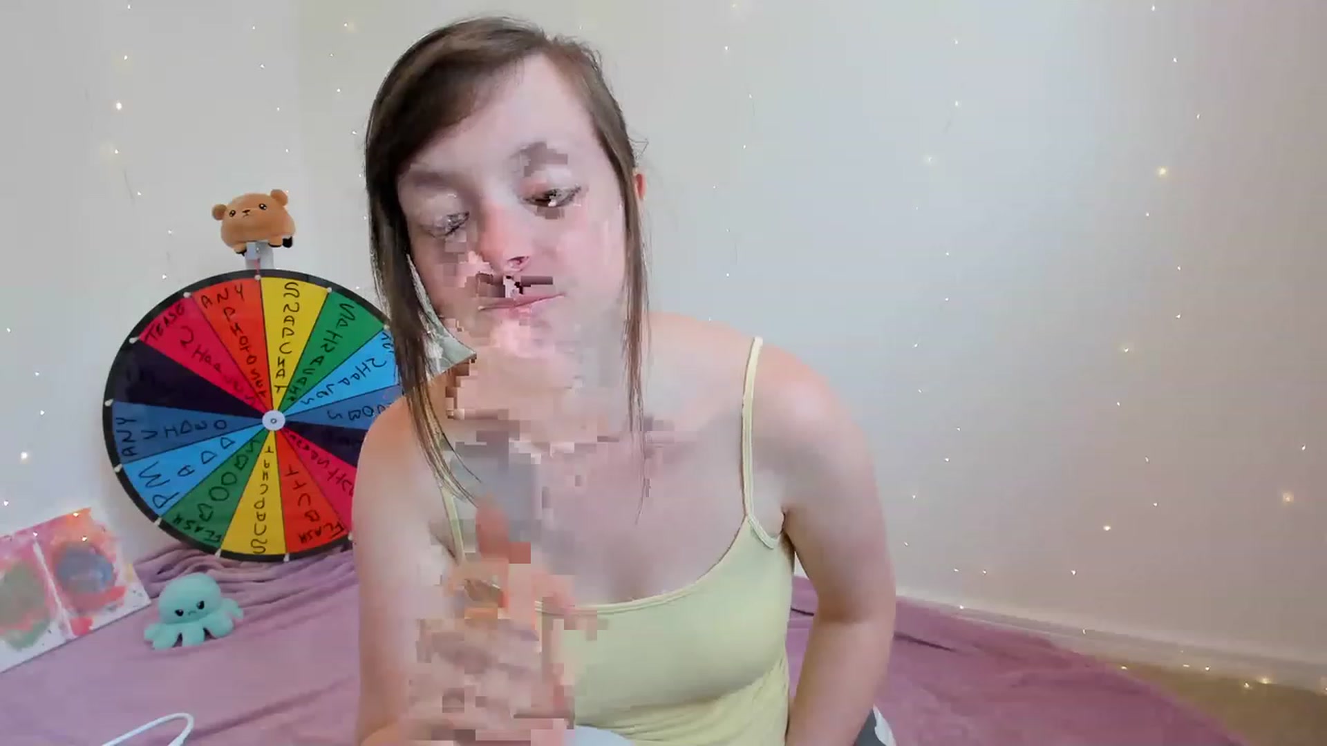 Gallery image thumbnail from JessieBear_'s myfreecams stream on, 06/09/2023, 13:44 image 18 of 20