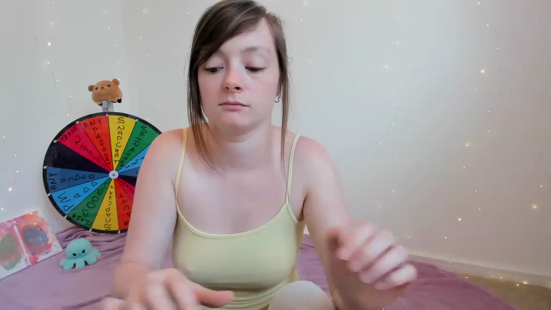 Gallery image thumbnail from JessieBear_'s myfreecams stream on, 06/09/2023, 14:33 image 14 of 20