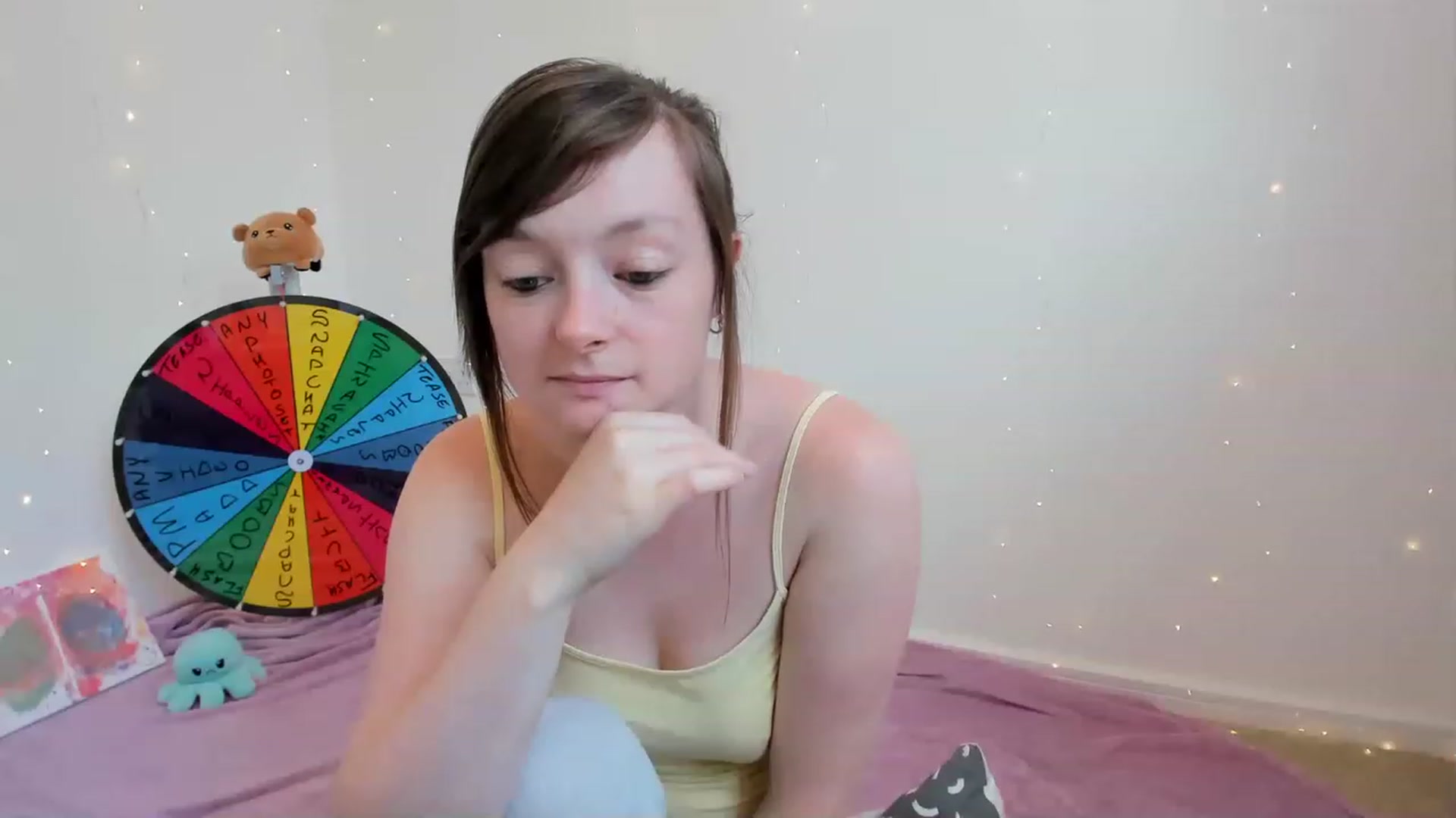 Gallery image thumbnail from JessieBear_'s myfreecams stream on, 06/09/2023, 14:33 image 19 of 20
