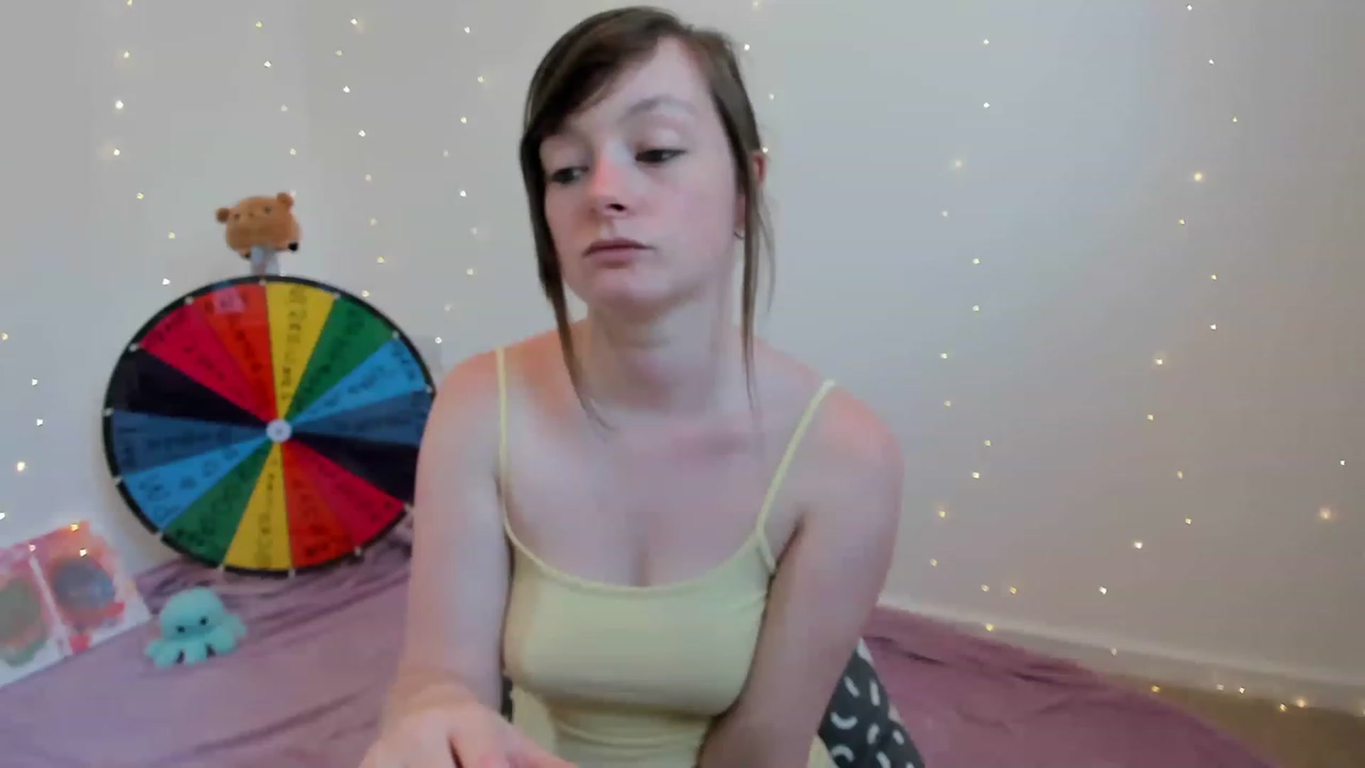 Gallery image thumbnail from JessieBear_'s myfreecams stream on, 06/09/2023, 15:52 image 12 of 20