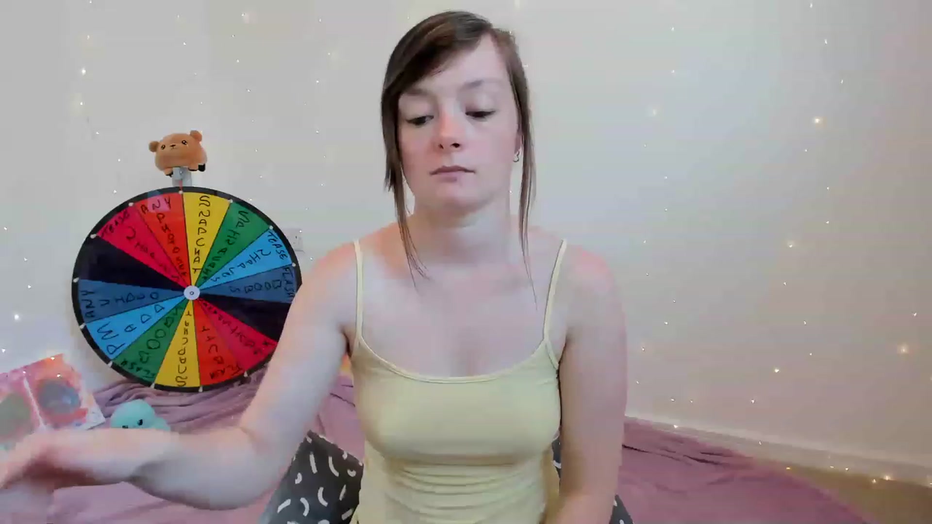 Gallery image thumbnail from JessieBear_'s myfreecams stream on, 06/09/2023, 15:52 image 7 of 20