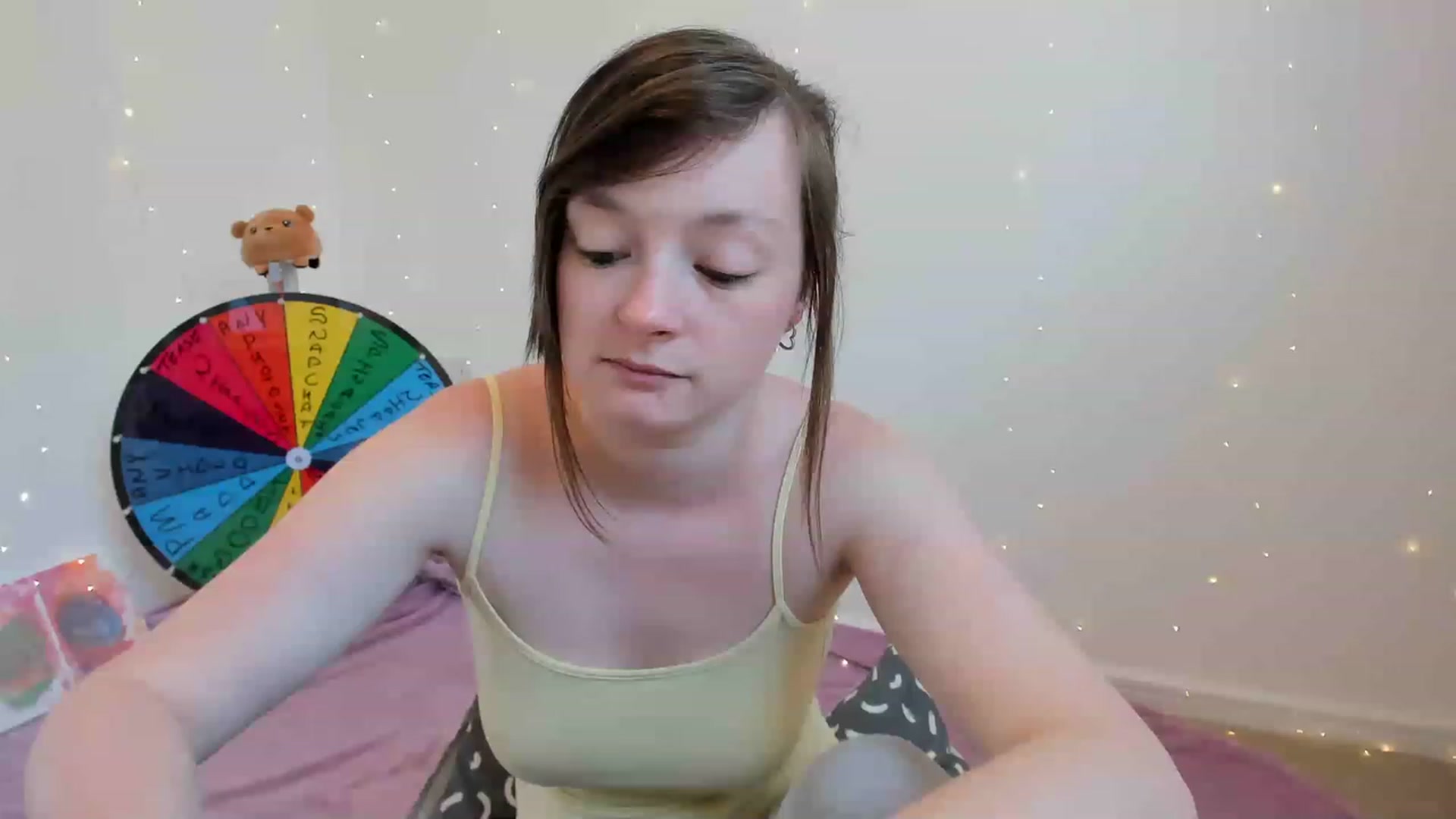 Gallery image thumbnail from JessieBear_'s myfreecams stream on, 06/09/2023, 15:52 image 2 of 20