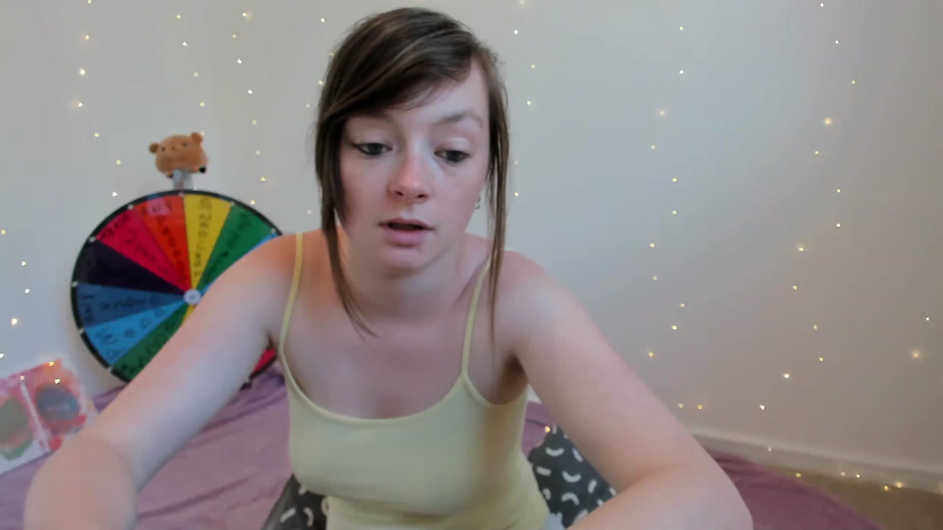 Gallery image thumbnail from JessieBear_'s myfreecams stream on, 06/09/2023, 15:52 image 16 of 20
