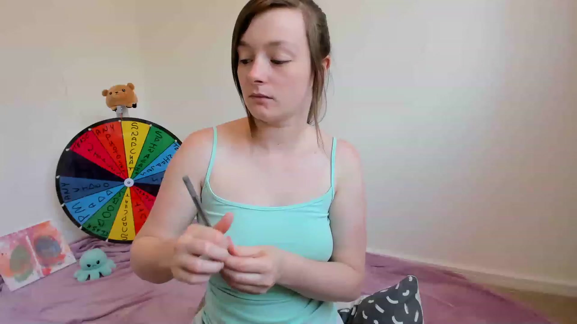 Gallery image thumbnail from JessieBear_'s myfreecams stream on, 06/13/2023, 13:30 image 17 of 20