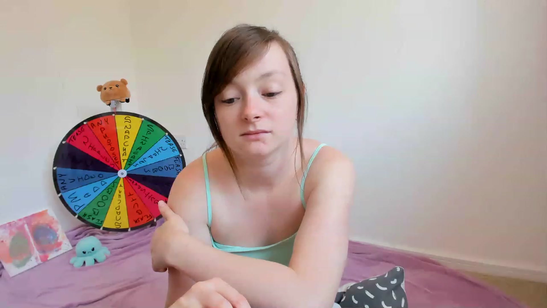 Gallery image thumbnail from JessieBear_'s myfreecams stream on, 06/13/2023, 13:30 image 4 of 20