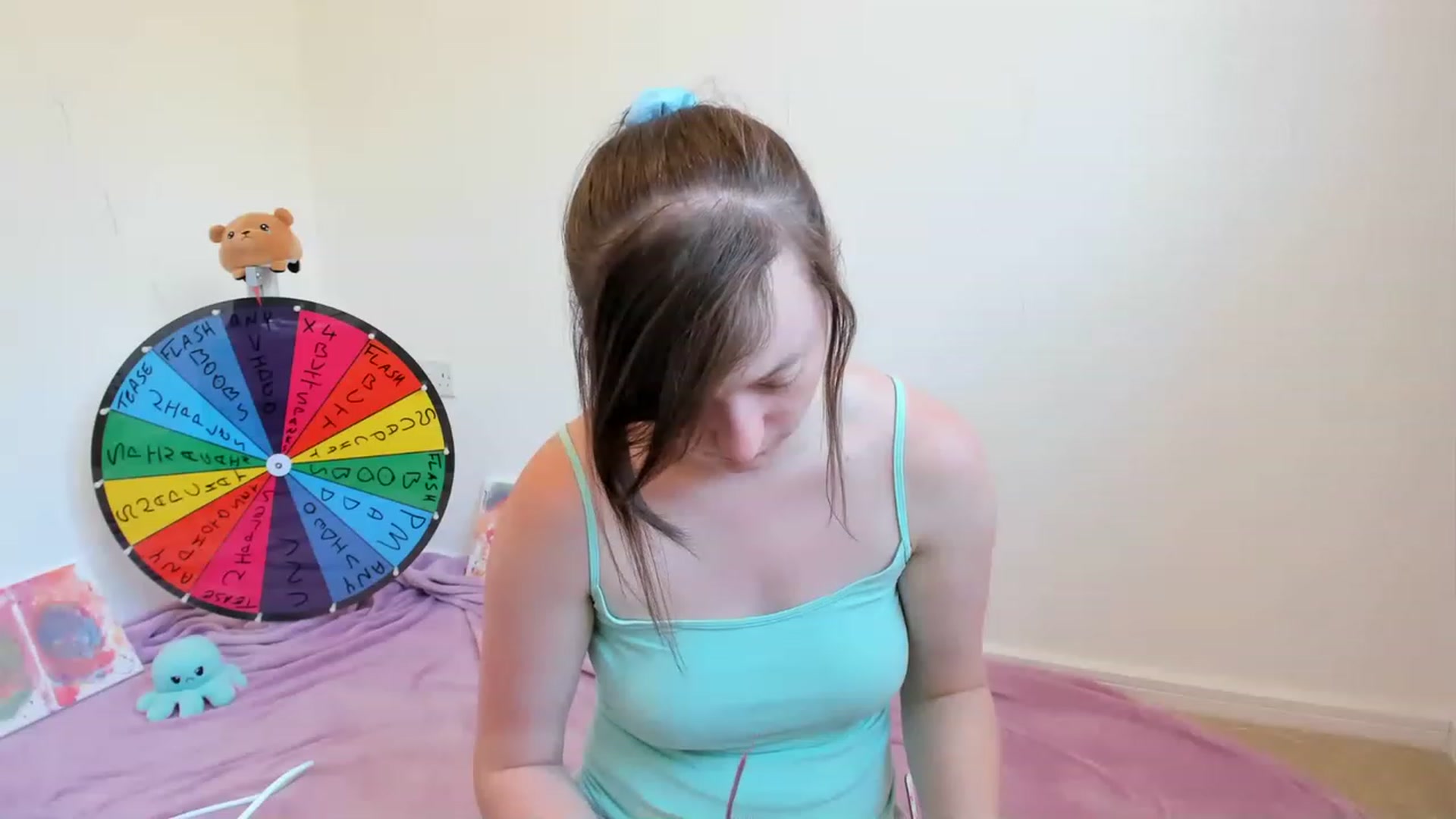Gallery image thumbnail from JessieBear_'s myfreecams stream on, 06/13/2023, 17:01 image 4 of 20