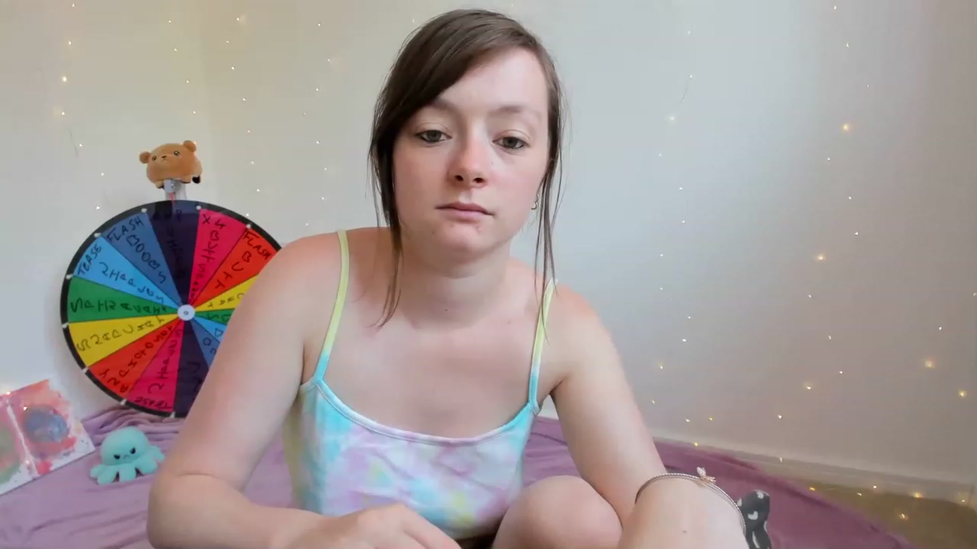 Gallery image thumbnail from JessieBear_'s myfreecams stream on, 06/14/2023, 12:35 image 8 of 20