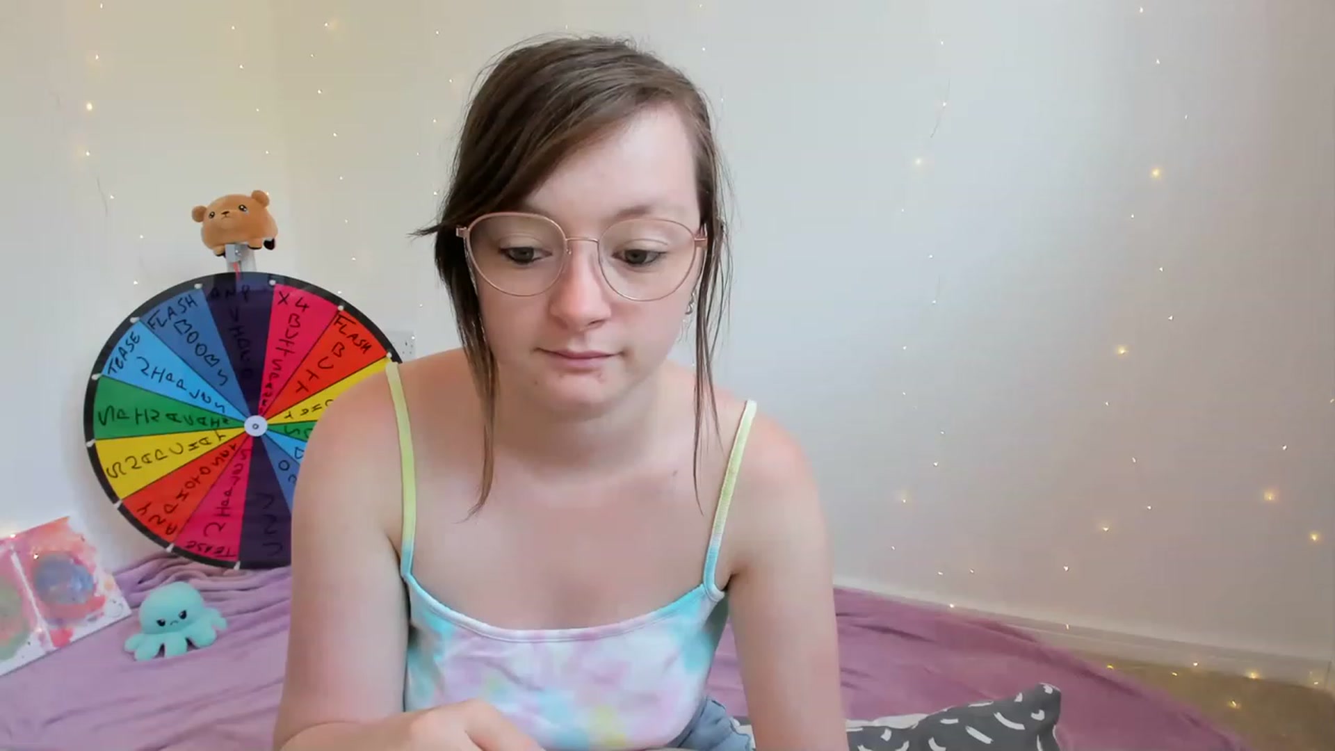 Gallery image thumbnail from JessieBear_'s myfreecams stream on, 06/14/2023, 13:43 image 2 of 20