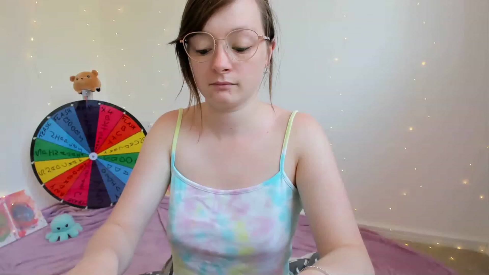 Gallery image thumbnail from JessieBear_'s myfreecams stream on, 06/14/2023, 13:43 image 13 of 20