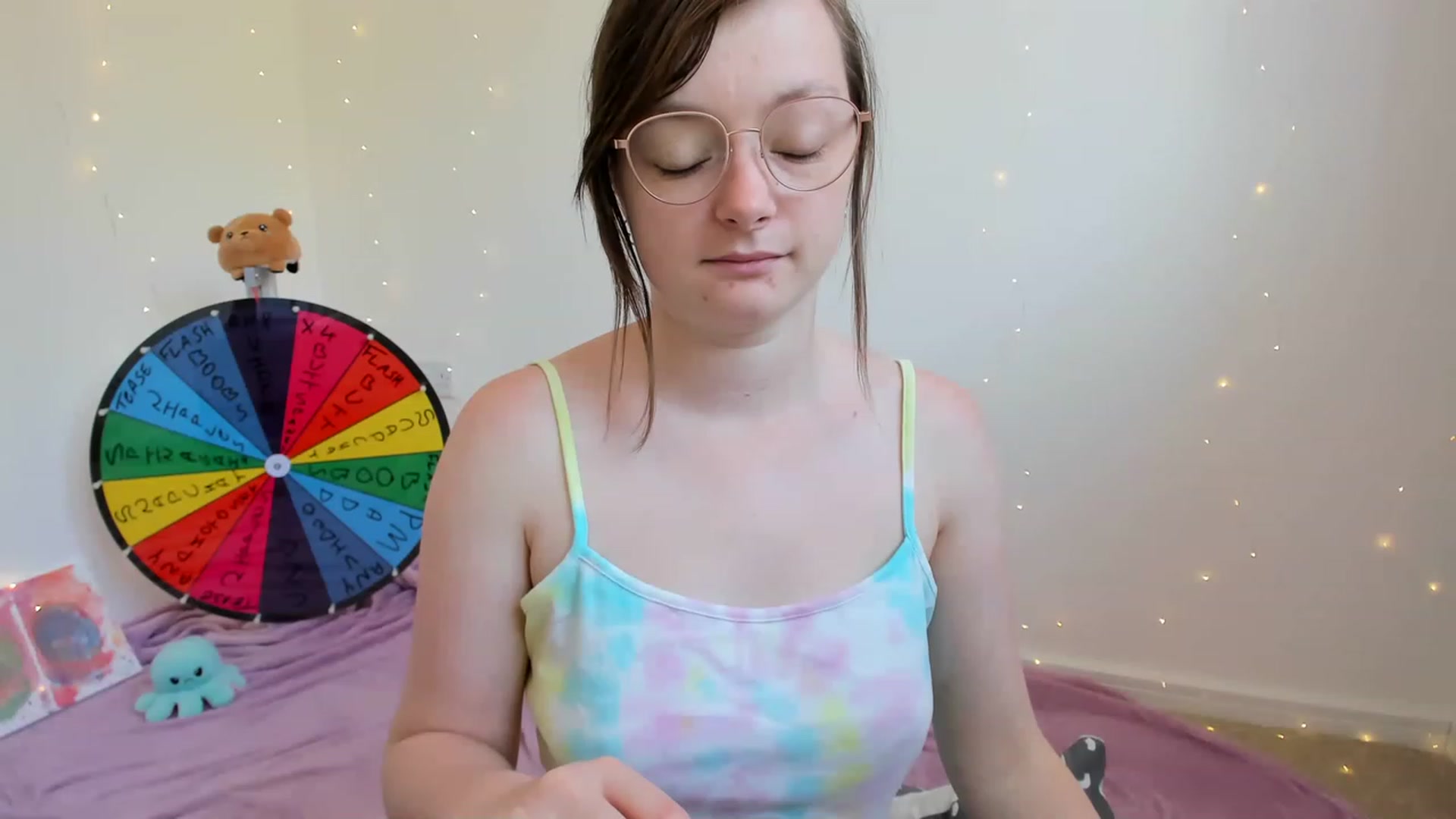 Gallery image thumbnail from JessieBear_'s myfreecams stream on, 06/14/2023, 14:20 image 12 of 20