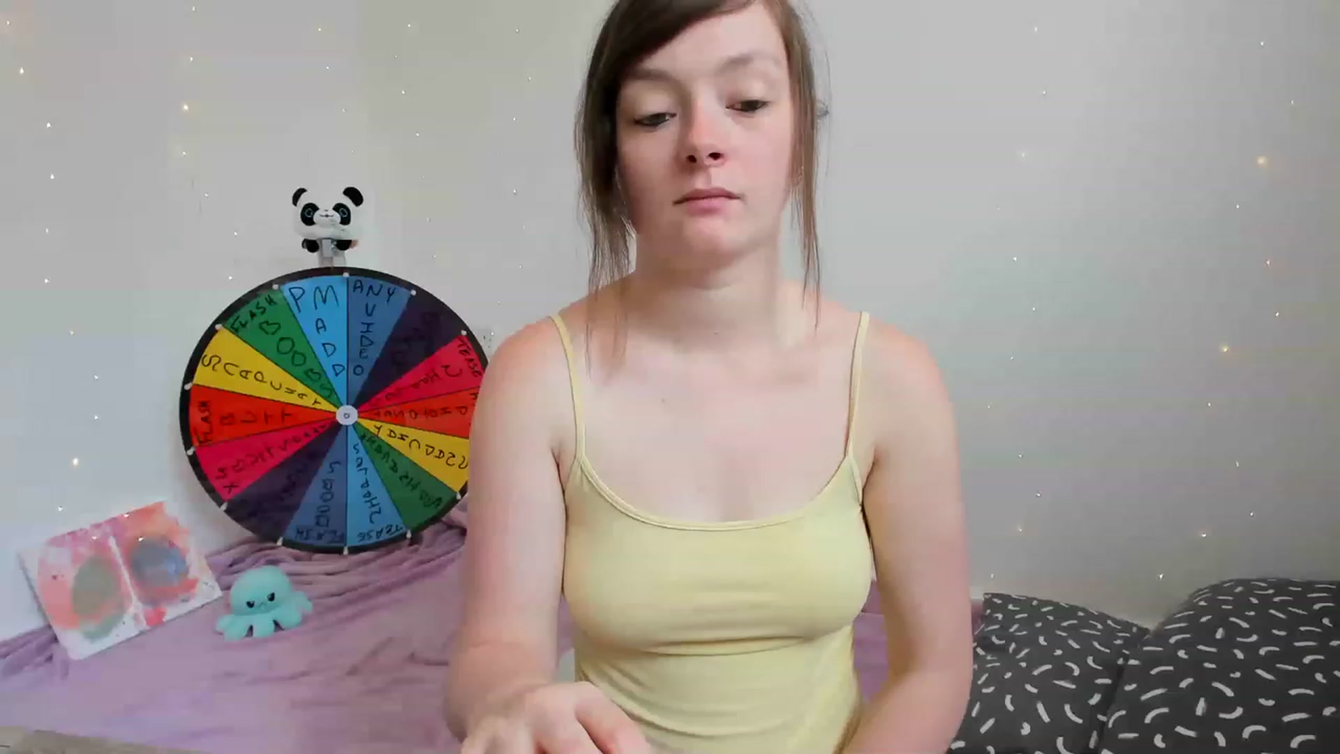 Gallery image thumbnail from JessieBear_'s myfreecams stream on, 06/22/2023, 12:34 image 2 of 20