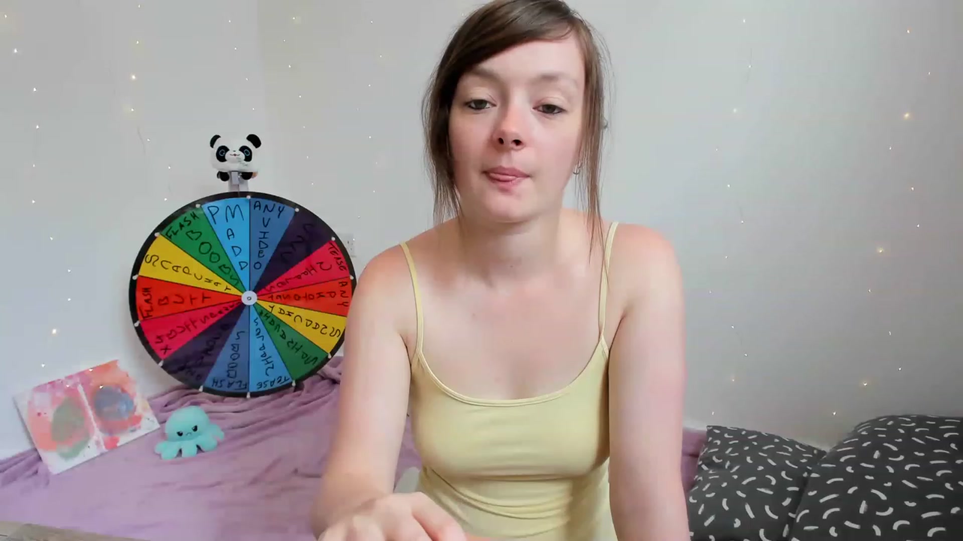 Gallery image thumbnail from JessieBear_'s myfreecams stream on, 06/22/2023, 12:34 image 3 of 20
