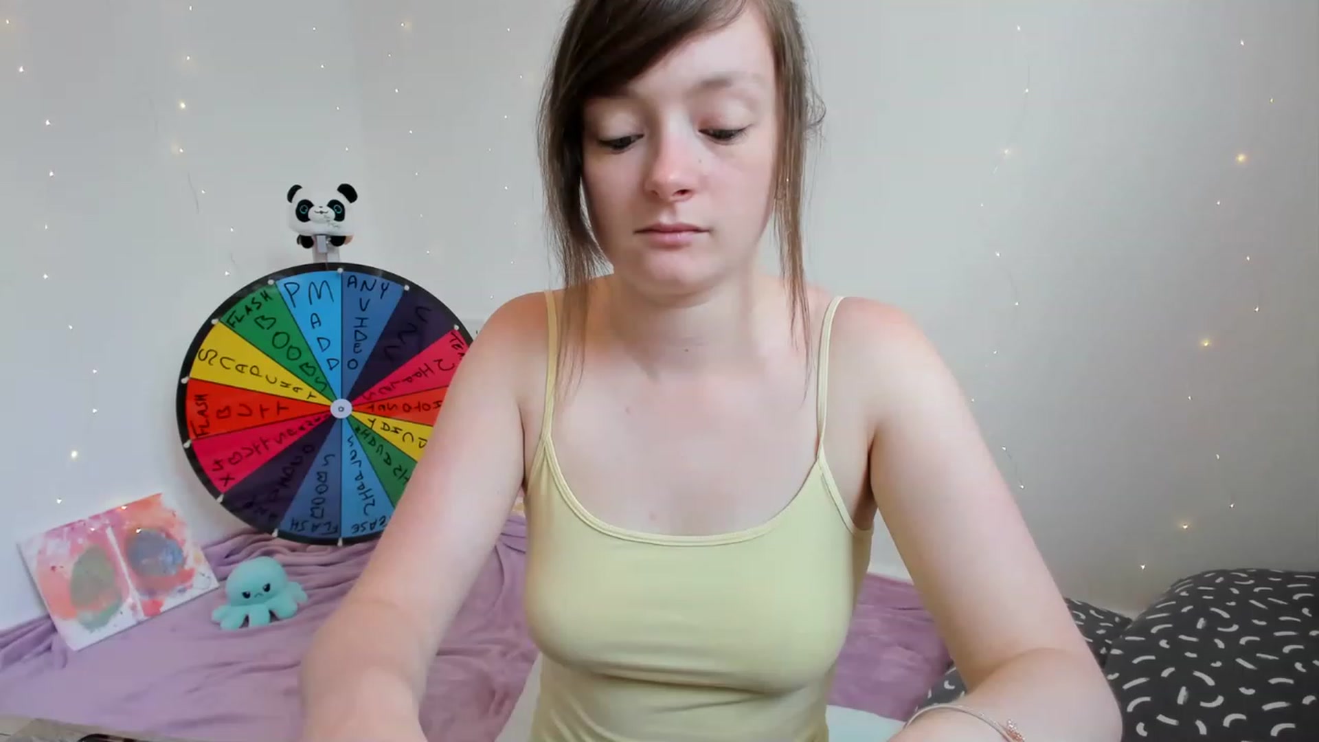 Gallery image thumbnail from JessieBear_'s myfreecams stream on, 06/22/2023, 12:34 image 17 of 20