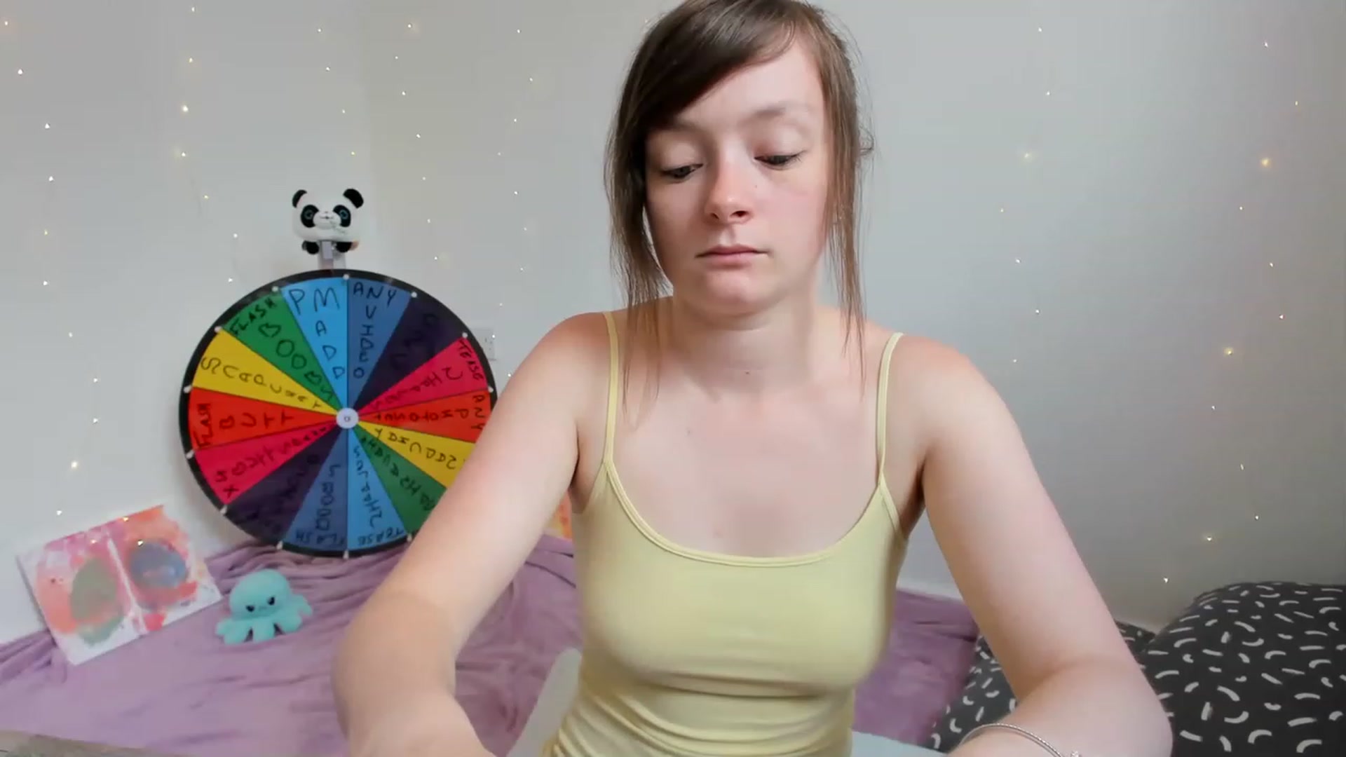 Gallery image thumbnail from JessieBear_'s myfreecams stream on, 06/22/2023, 12:34 image 12 of 20