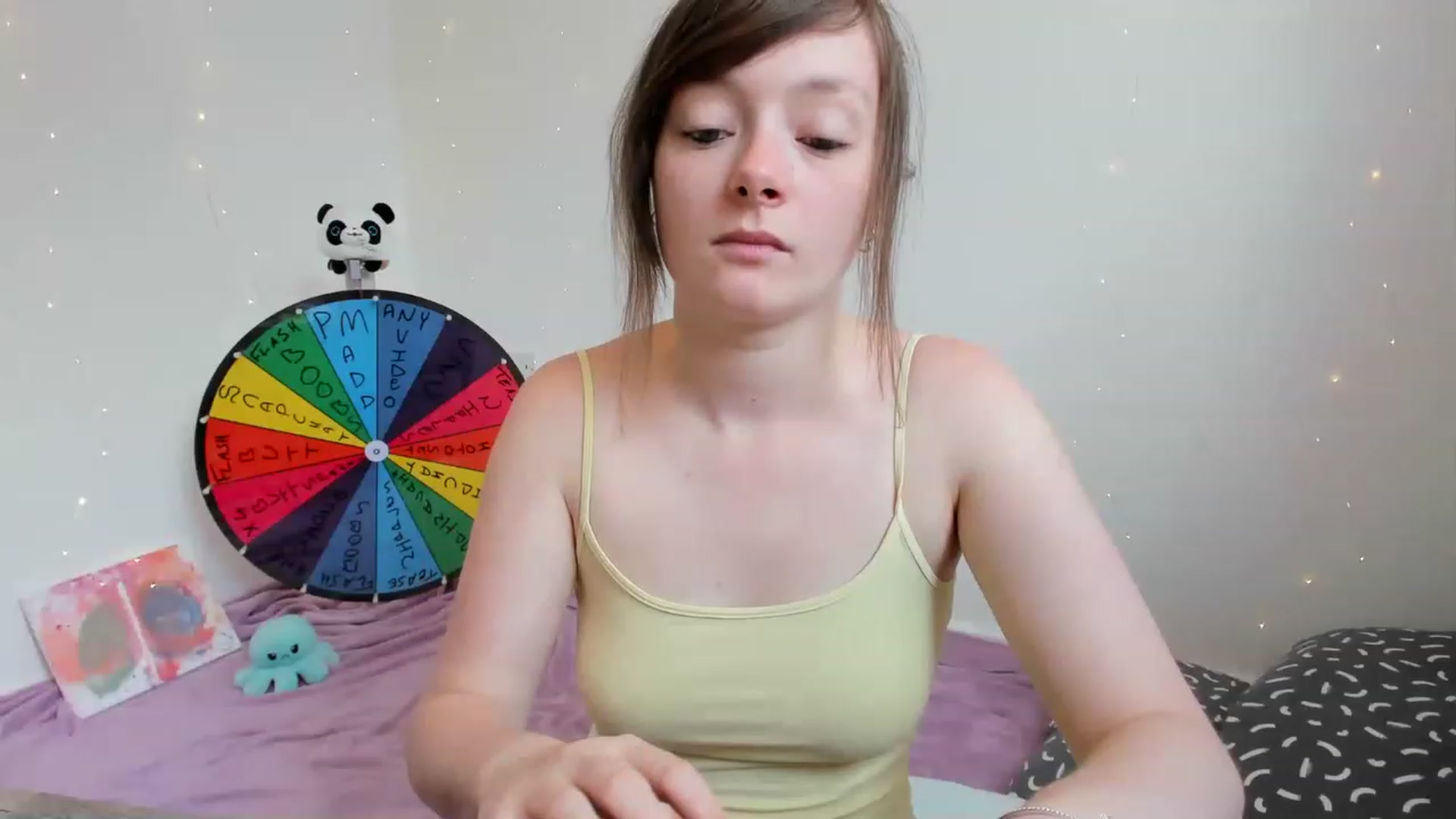 Gallery image thumbnail from JessieBear_'s myfreecams stream on, 06/22/2023, 12:34 image 14 of 20
