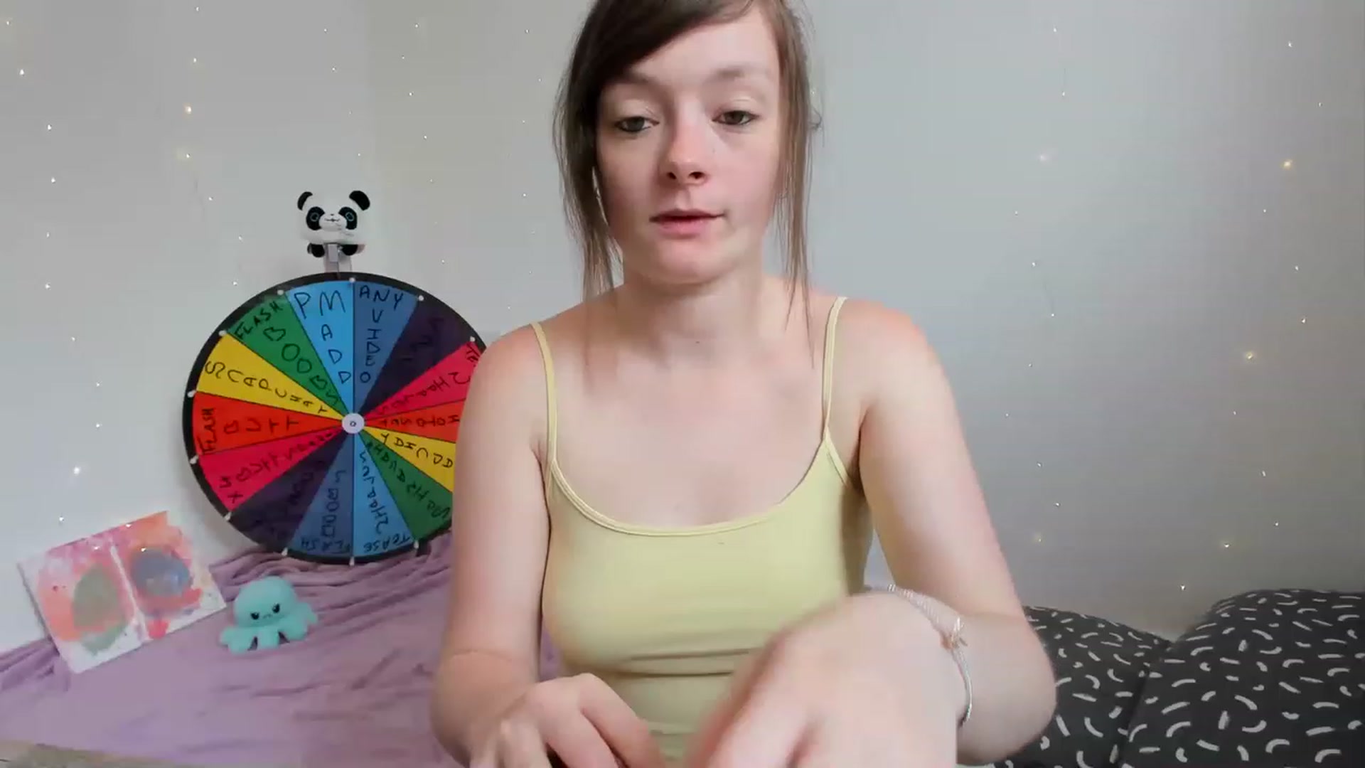 Gallery image thumbnail from JessieBear_'s myfreecams stream on, 06/22/2023, 12:34 image 10 of 20