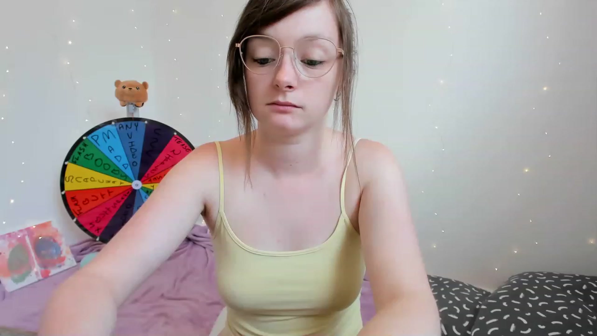 Gallery image thumbnail from JessieBear_'s myfreecams stream on, 06/22/2023, 14:00 image 9 of 20