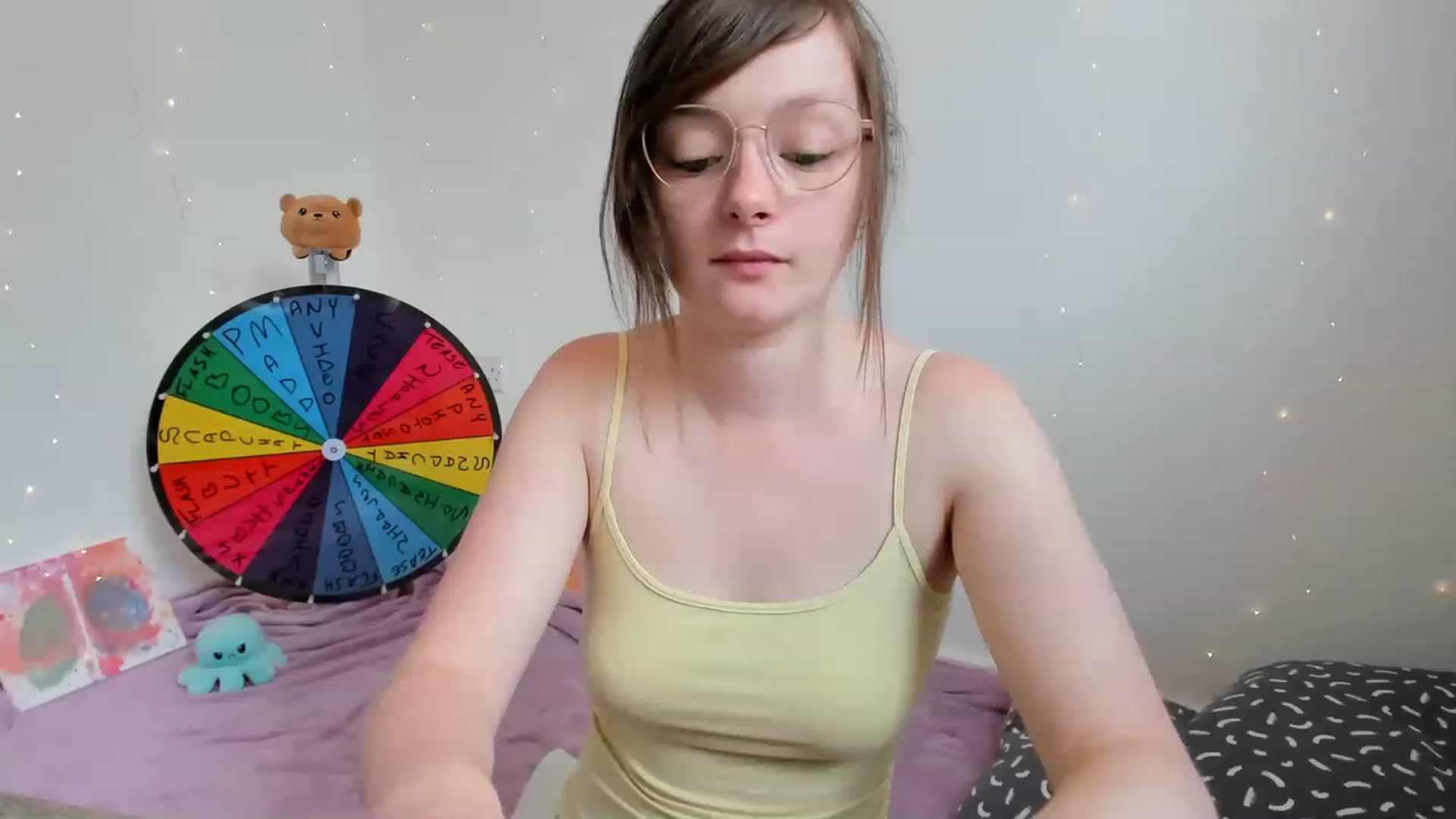 Gallery image thumbnail from JessieBear_'s myfreecams stream on, 06/22/2023, 14:00 image 17 of 20