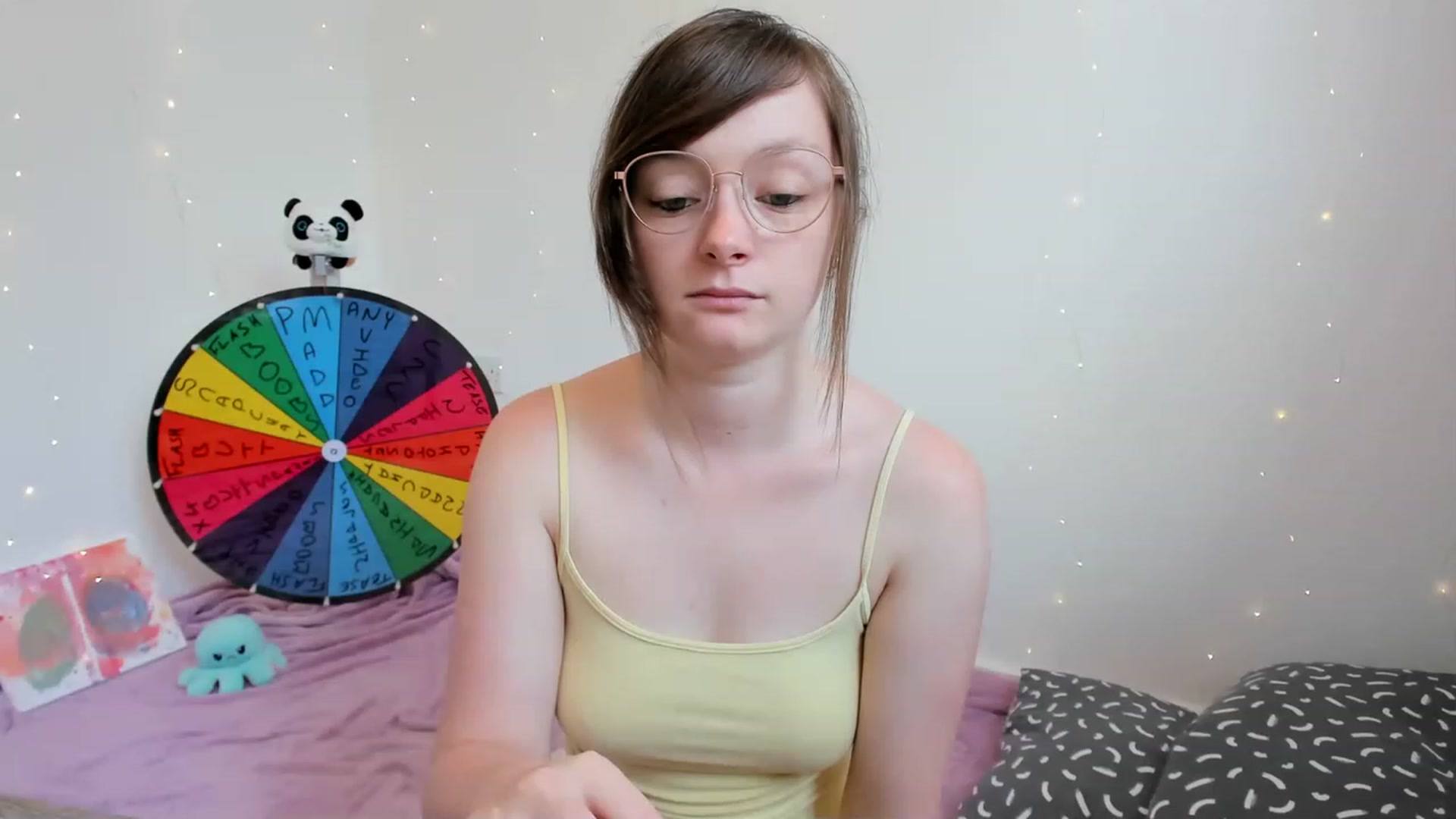 Gallery image thumbnail from JessieBear_'s myfreecams stream on, 06/22/2023, 14:00 image 7 of 20