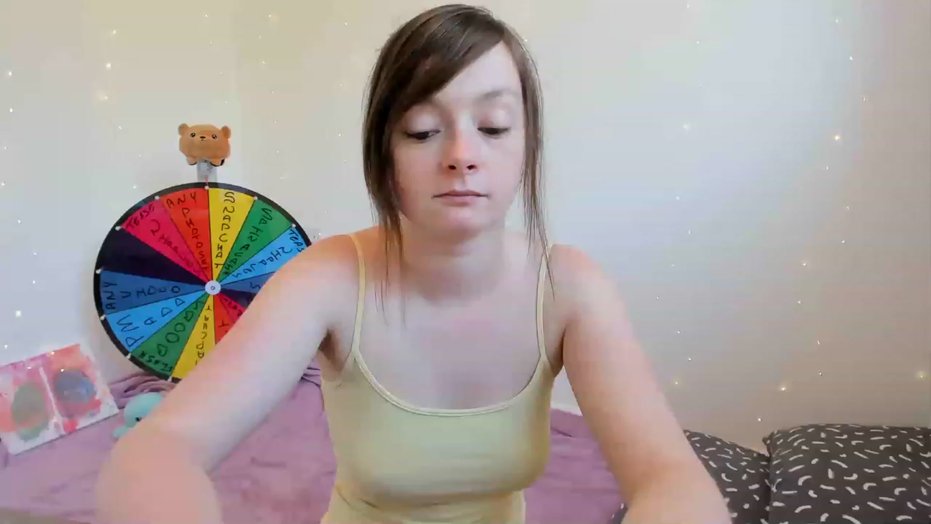 Gallery image thumbnail from JessieBear_'s myfreecams stream on, 06/22/2023, 16:19 image 12 of 20
