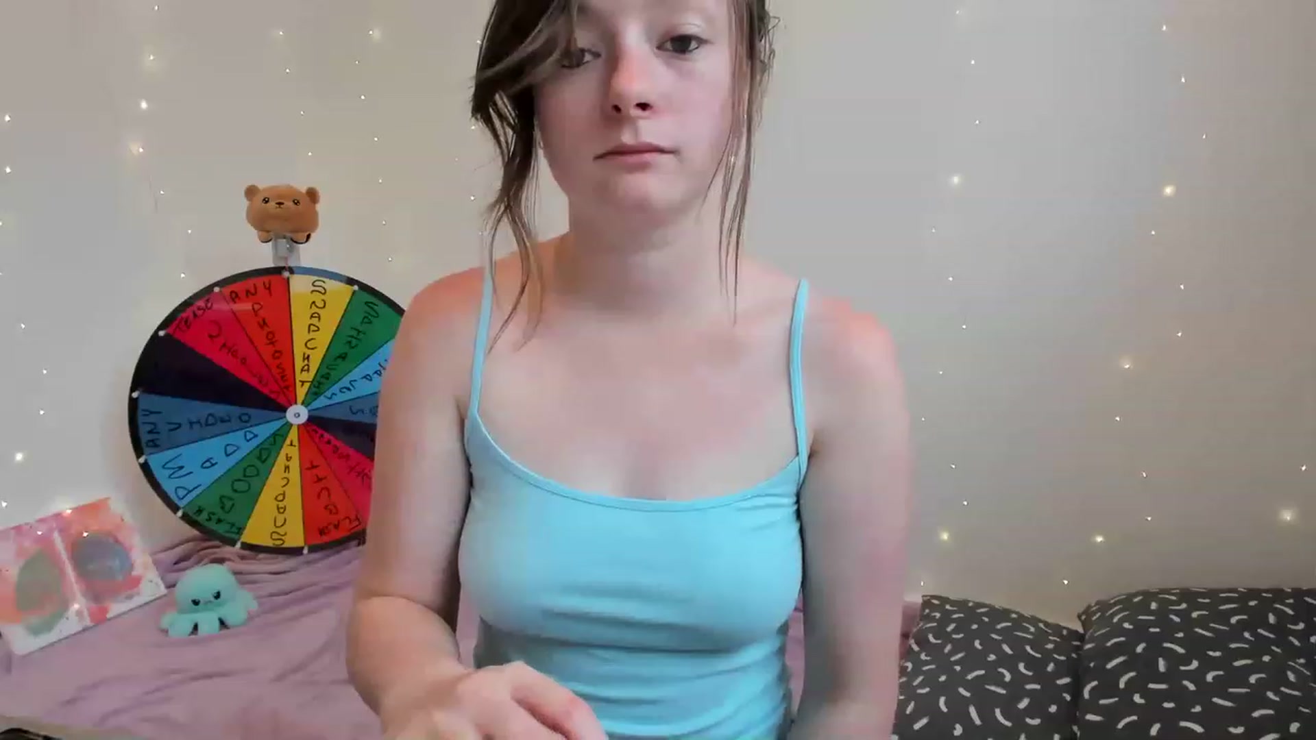 Gallery image thumbnail from JessieBear_'s myfreecams stream on, 06/27/2023, 11:04 image 18 of 20