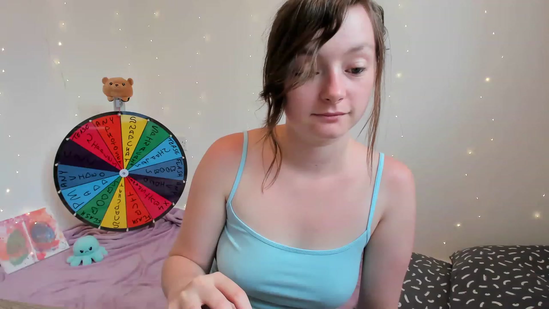 Gallery image thumbnail from JessieBear_'s myfreecams stream on, 06/27/2023, 11:04 image 15 of 20