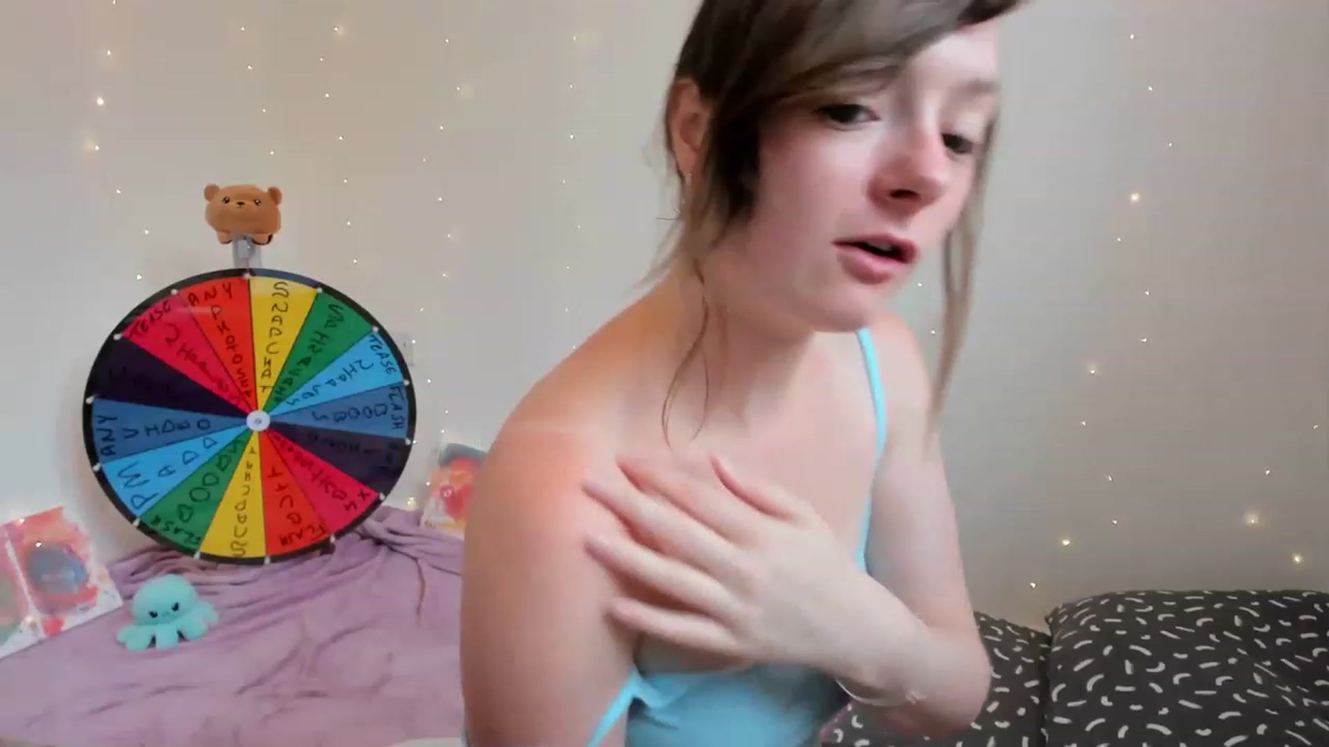 Gallery image thumbnail from JessieBear_'s myfreecams stream on, 06/27/2023, 11:04 image 2 of 20