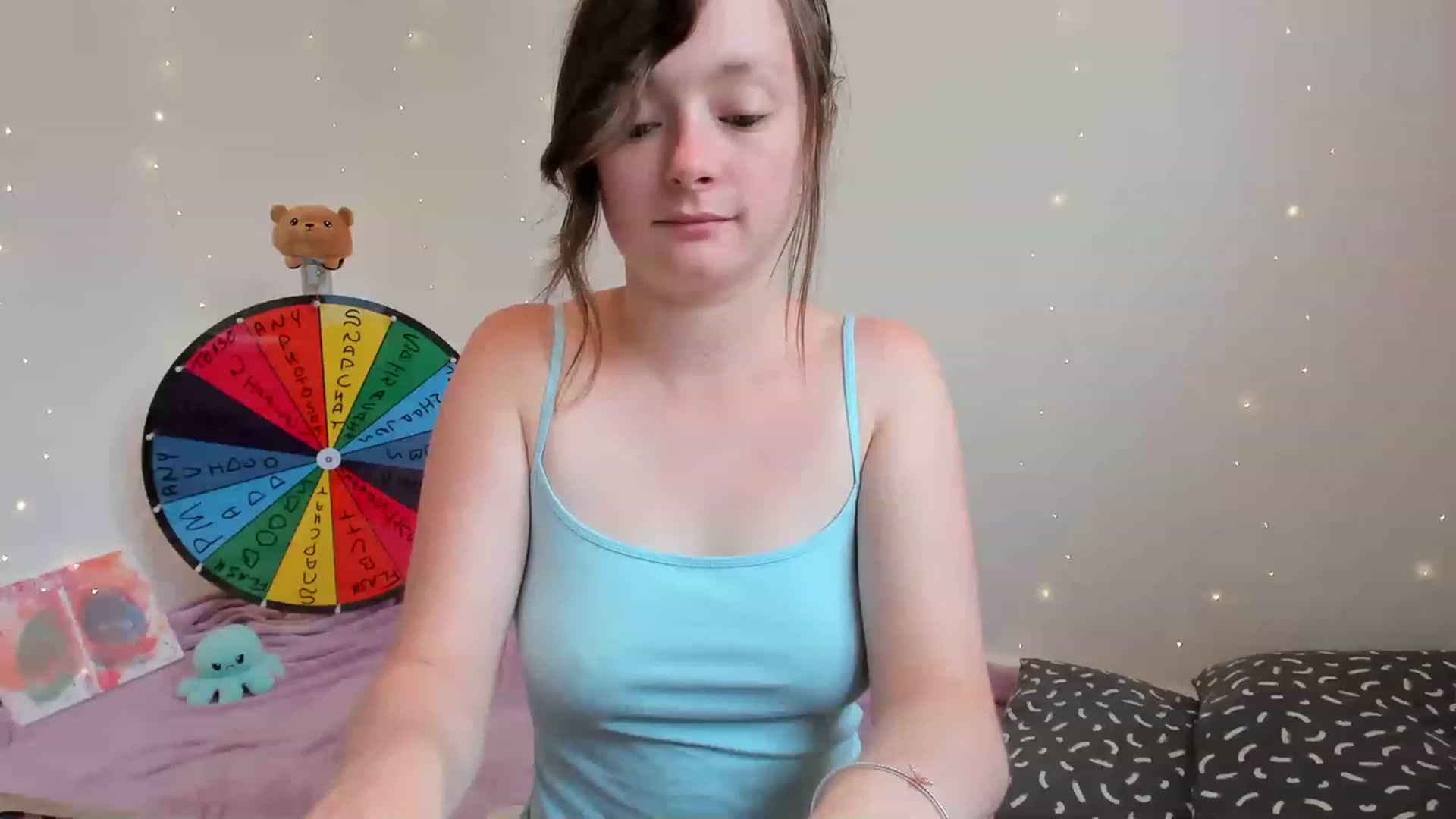 Gallery image thumbnail from JessieBear_'s myfreecams stream on, 06/27/2023, 11:04 image 10 of 20
