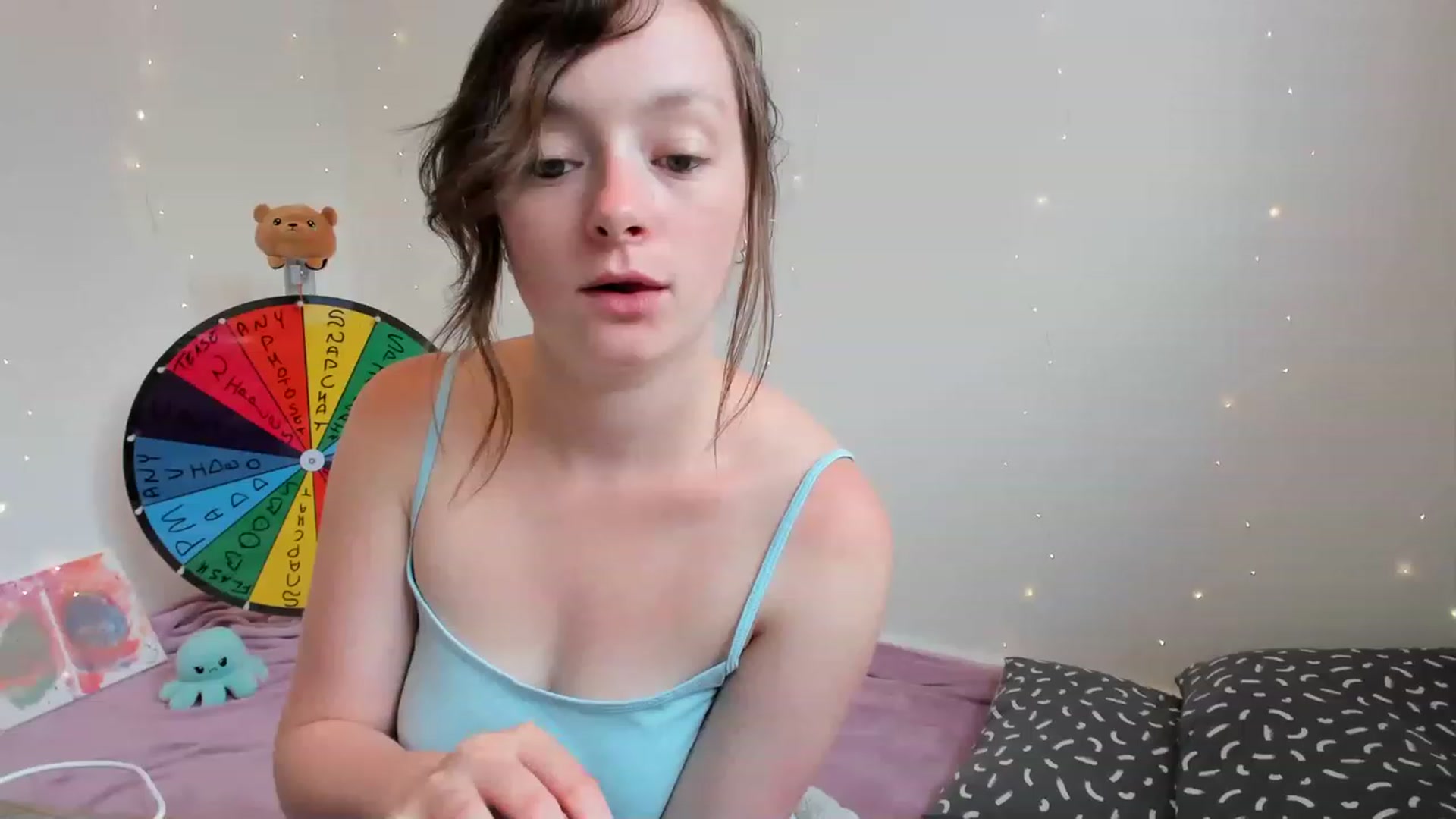 Gallery image thumbnail from JessieBear_'s myfreecams stream on, 06/27/2023, 13:06 image 20 of 20