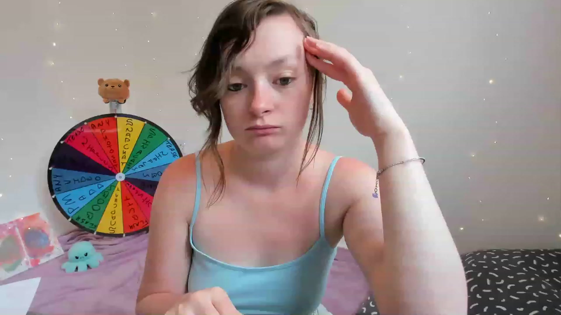 Gallery image thumbnail from JessieBear_'s myfreecams stream on, 06/27/2023, 13:06 image 8 of 20