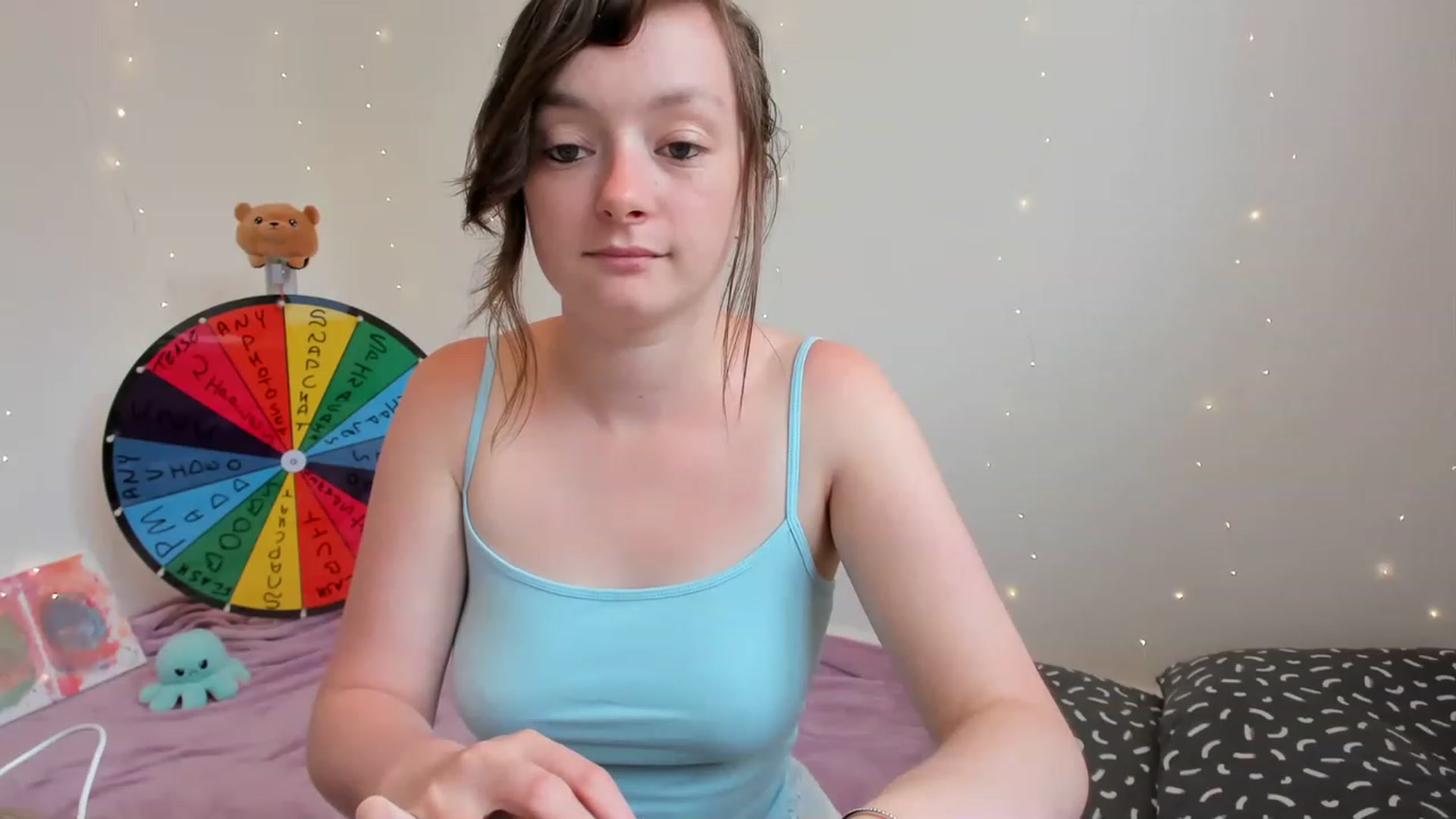 Gallery image thumbnail from JessieBear_'s myfreecams stream on, 06/27/2023, 15:12 image 8 of 20