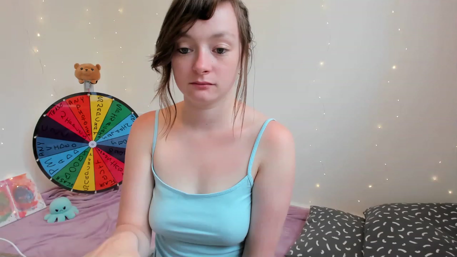 Gallery image thumbnail from JessieBear_'s myfreecams stream on, 06/27/2023, 15:12 image 1 of 20