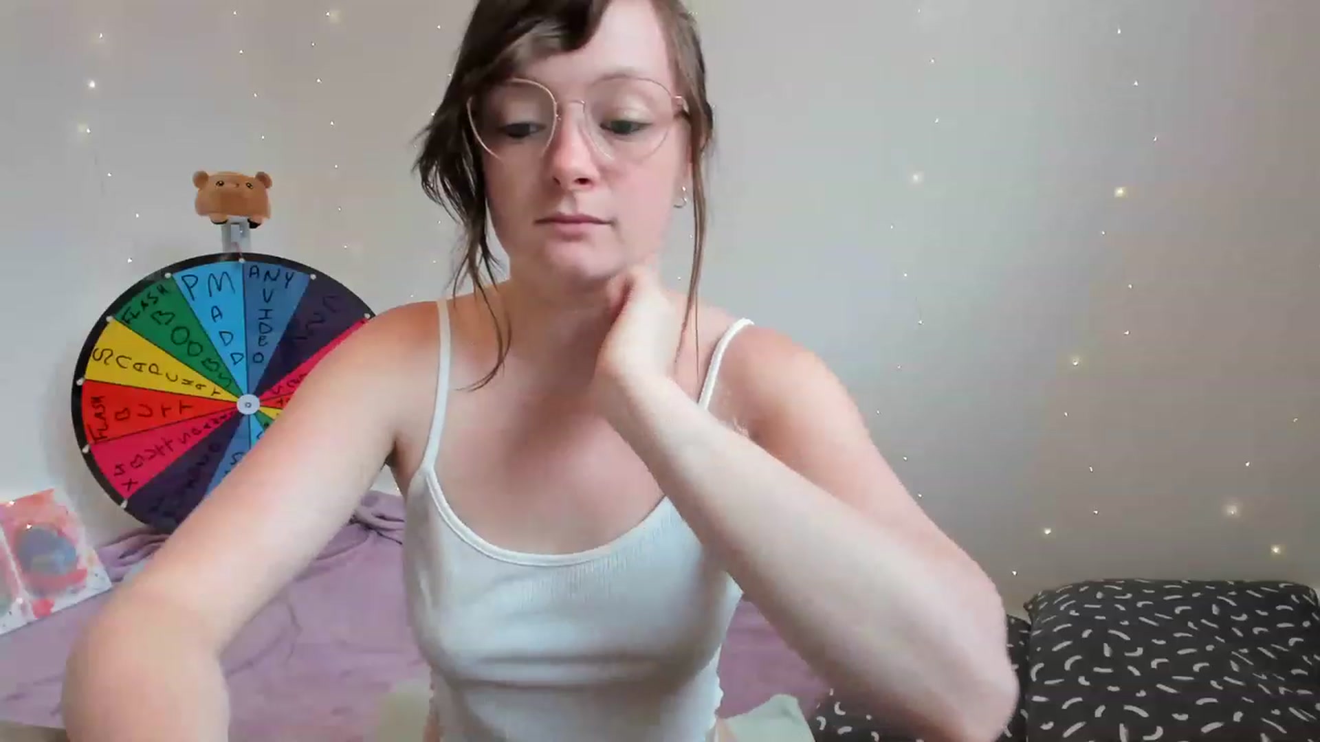 Gallery image thumbnail from JessieBear_'s myfreecams stream on, 06/28/2023, 14:41 image 17 of 20